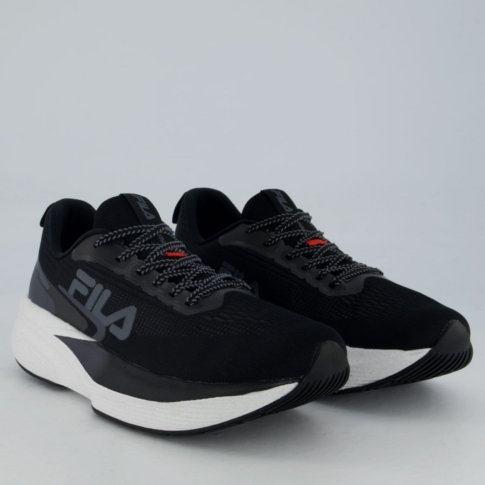 Vista 2 Tênis Fila Racer Fastpace e Grafite Fila preto