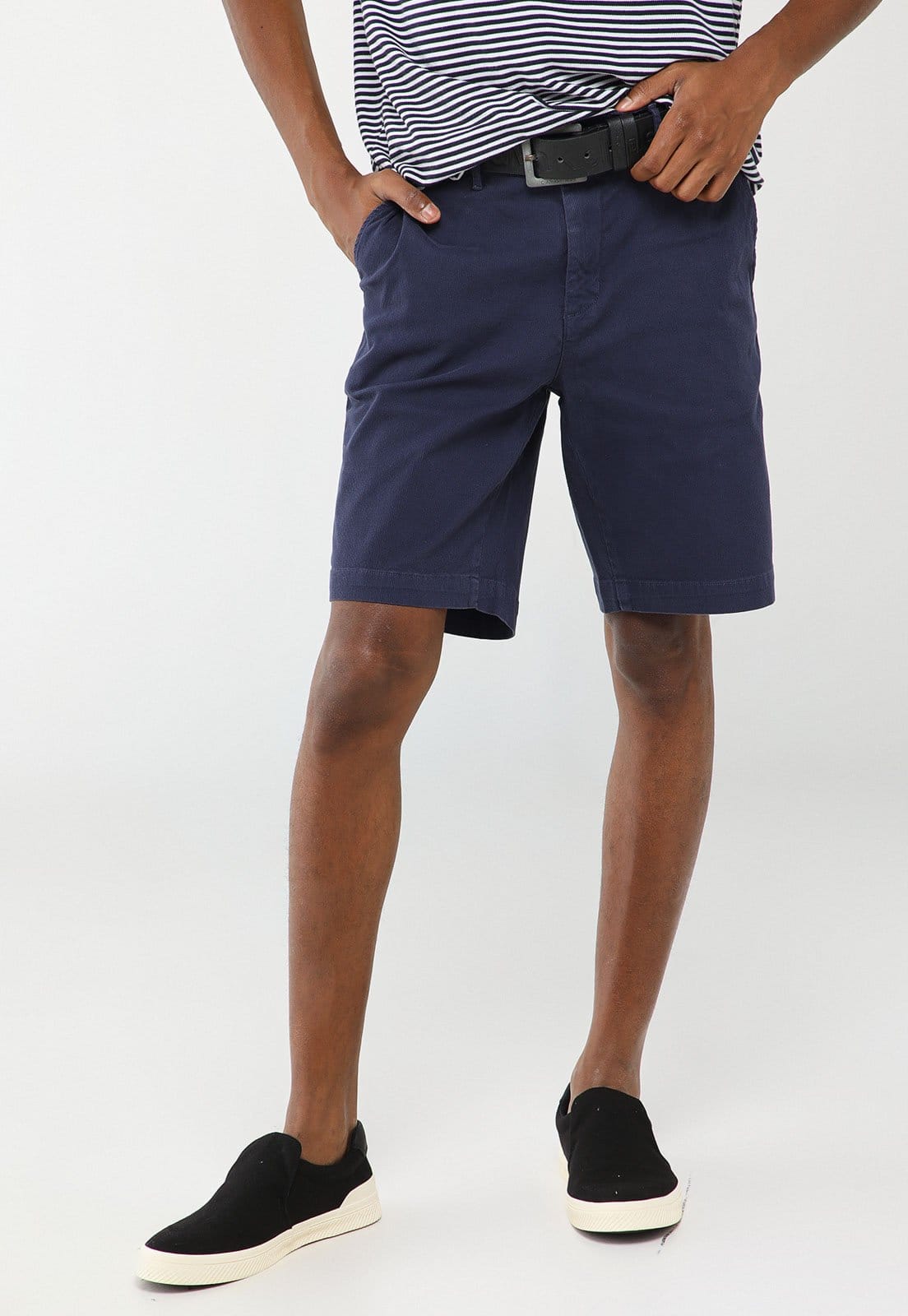 Vista principal Bermuda Masculina Dudalina Right Sarja Textura Dudalina azul marinho