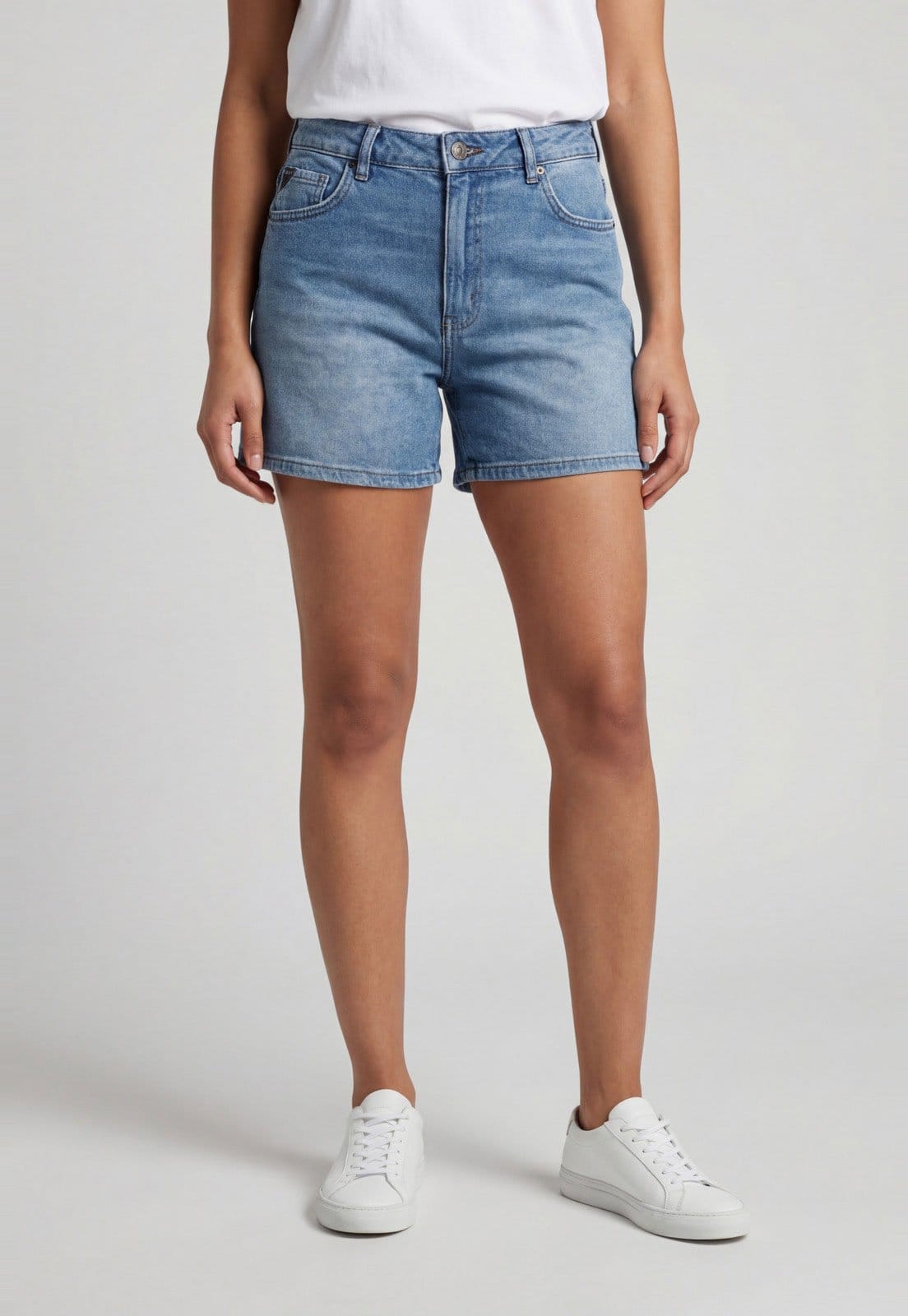 Vista principal Bermuda Feminina Forum Algodão Forum azul