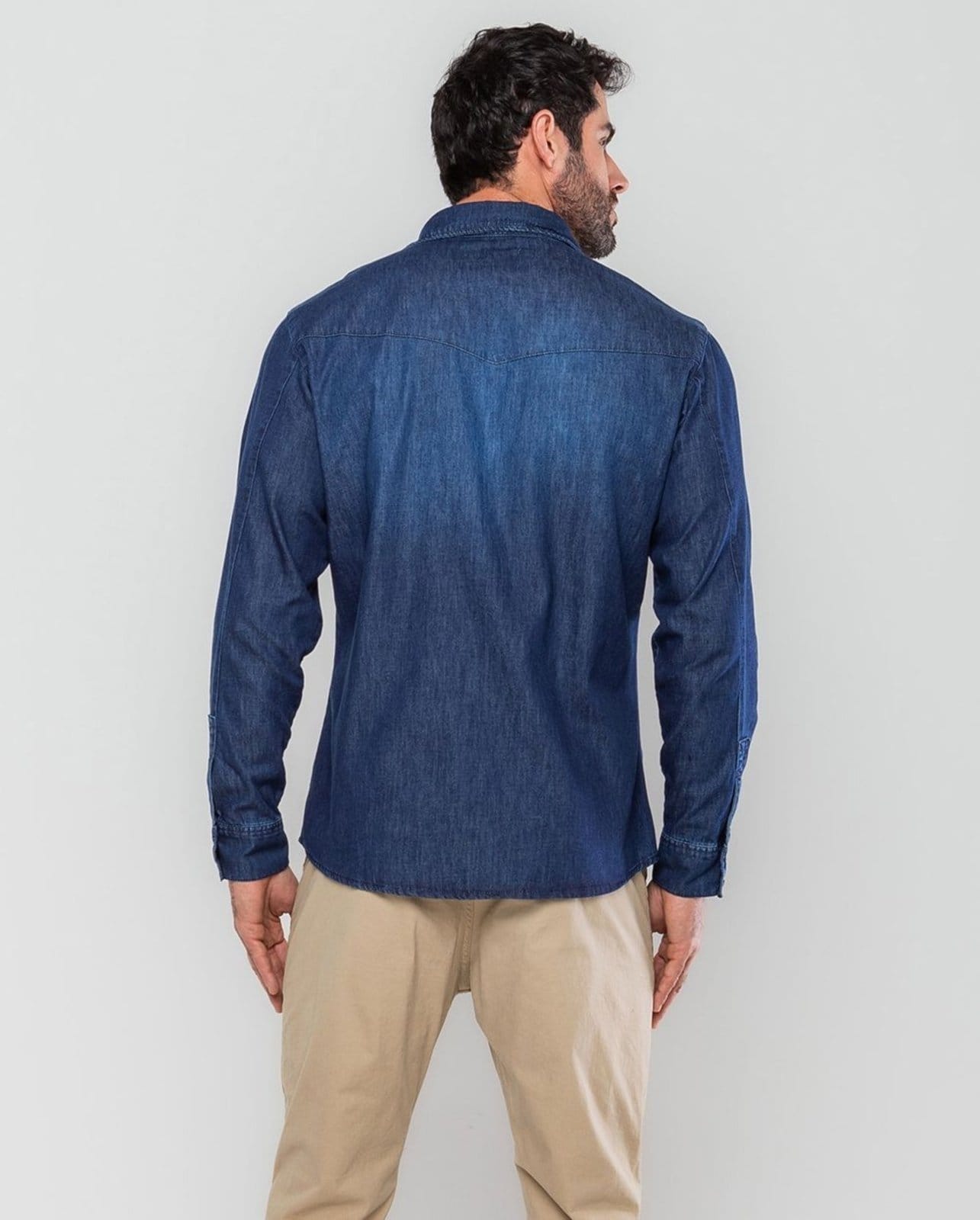 Vista 2 Camisa Masculina 24697 Escura Consciência jeans