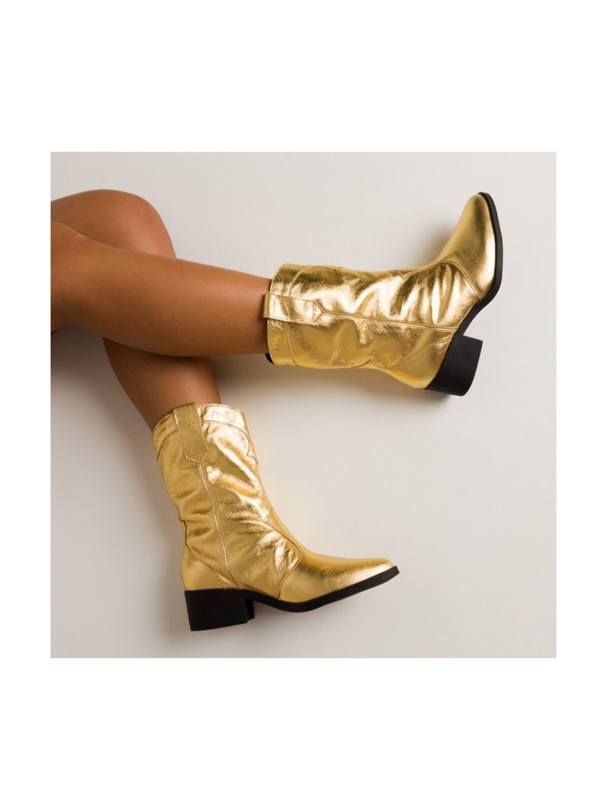 Vista 2 BOTA COUNTRY SELENA DI VALENTINI NAPA Di Valentini dourado