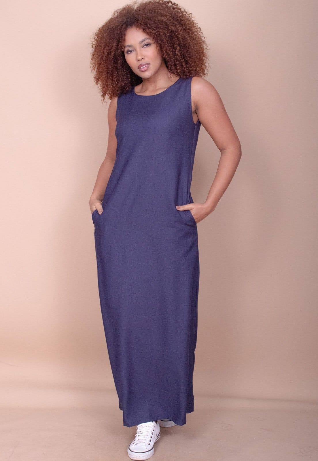 Vista 2 Vestido Longo Cabanafree Plano com Bolso Marinho Cabanafree azul