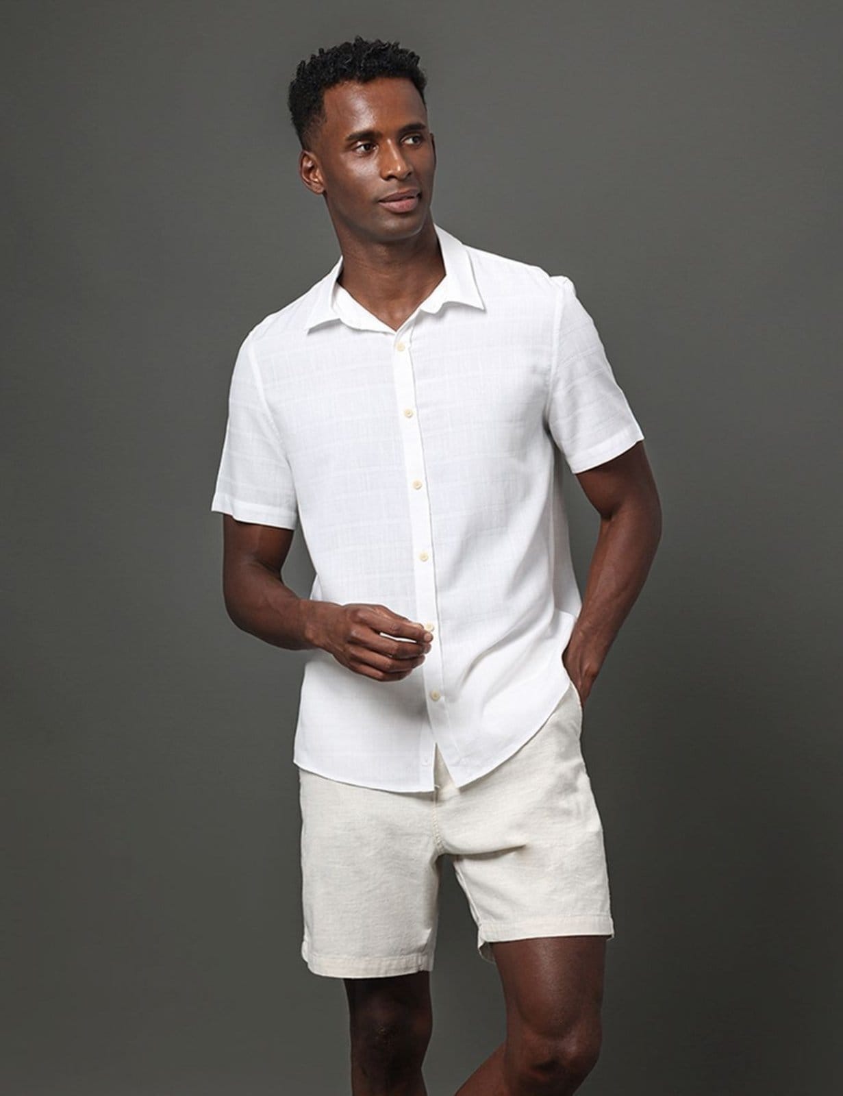 Vista 2 Camisa Masculina Listras Detalhes Calvin Klein Jeans Calvin Klein Jeans branco