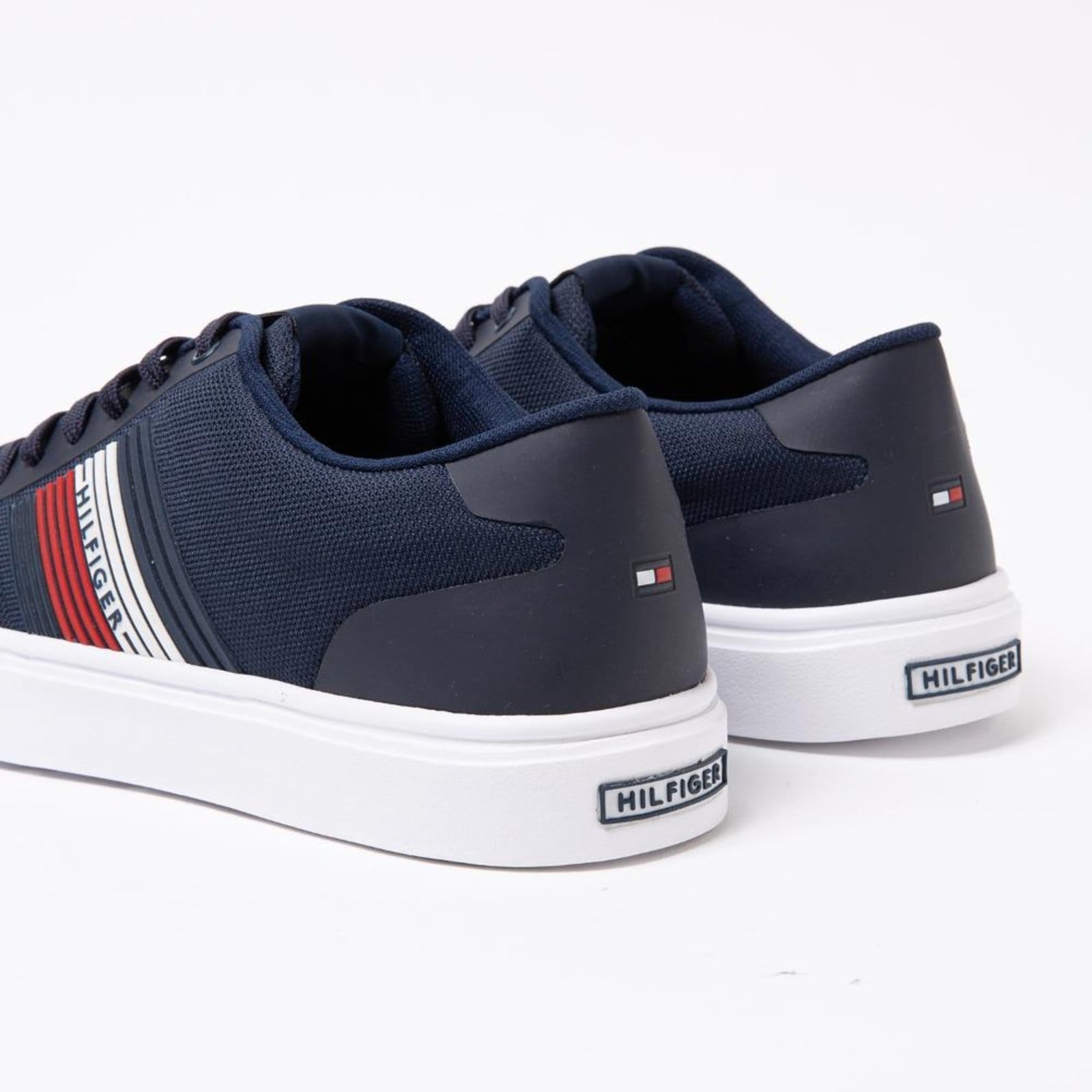 Vista 2 Tênis Clássico Malcom Tommy Hilfiger azul marinho