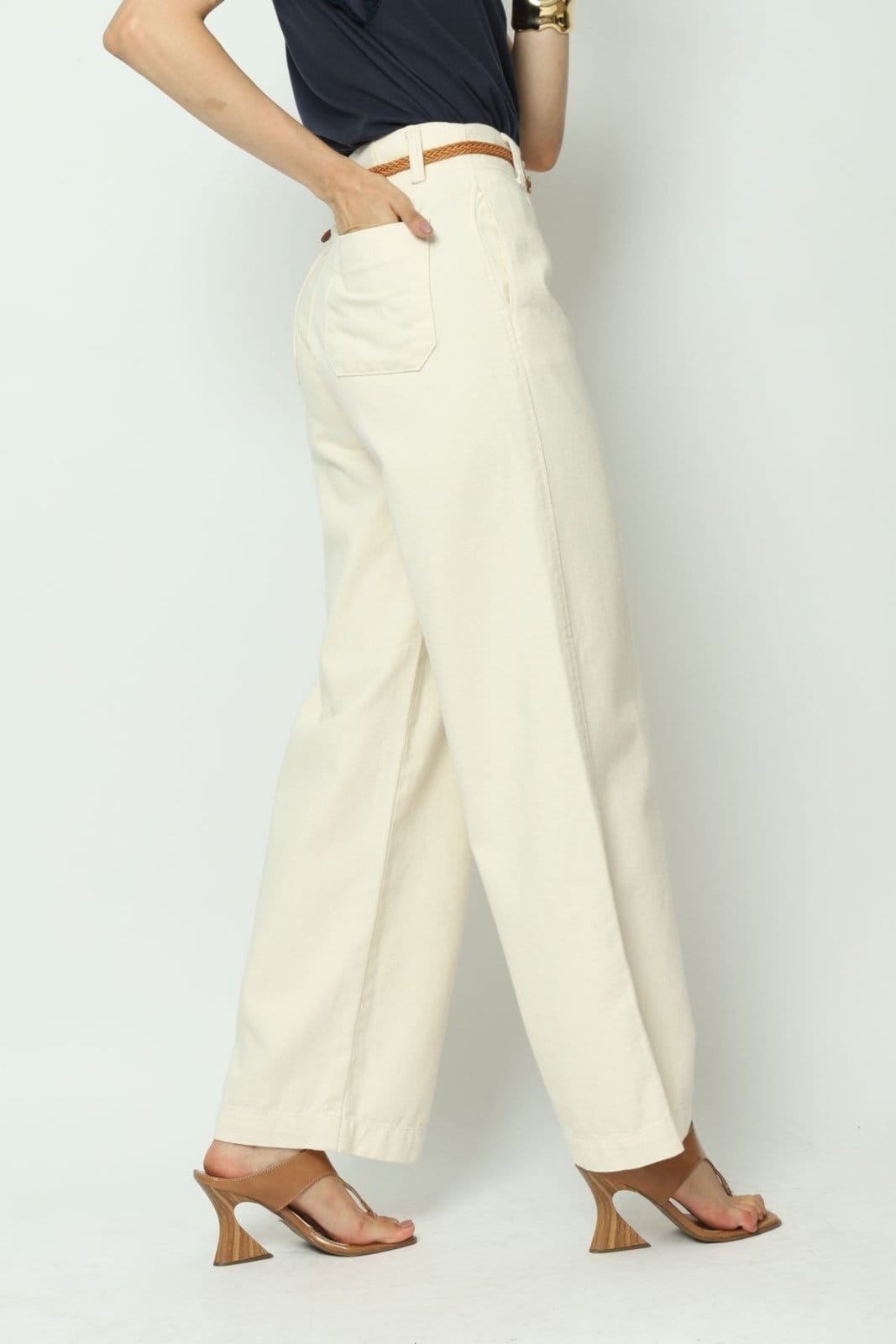 Vista 2 Calça Sarja Reta Alfaiataria Natural 38 Gazzy bege natural