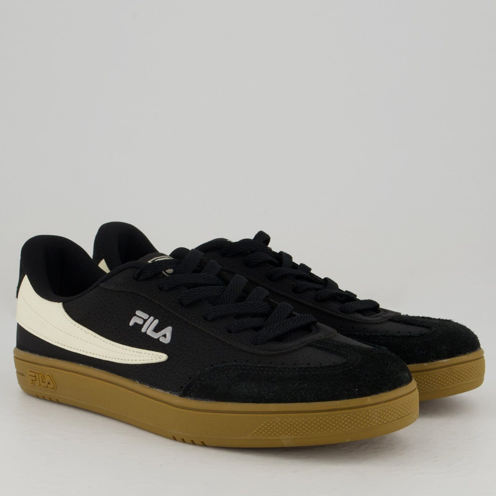 Vista 2 Tênis Fila Court 80 e Creme Fila preto