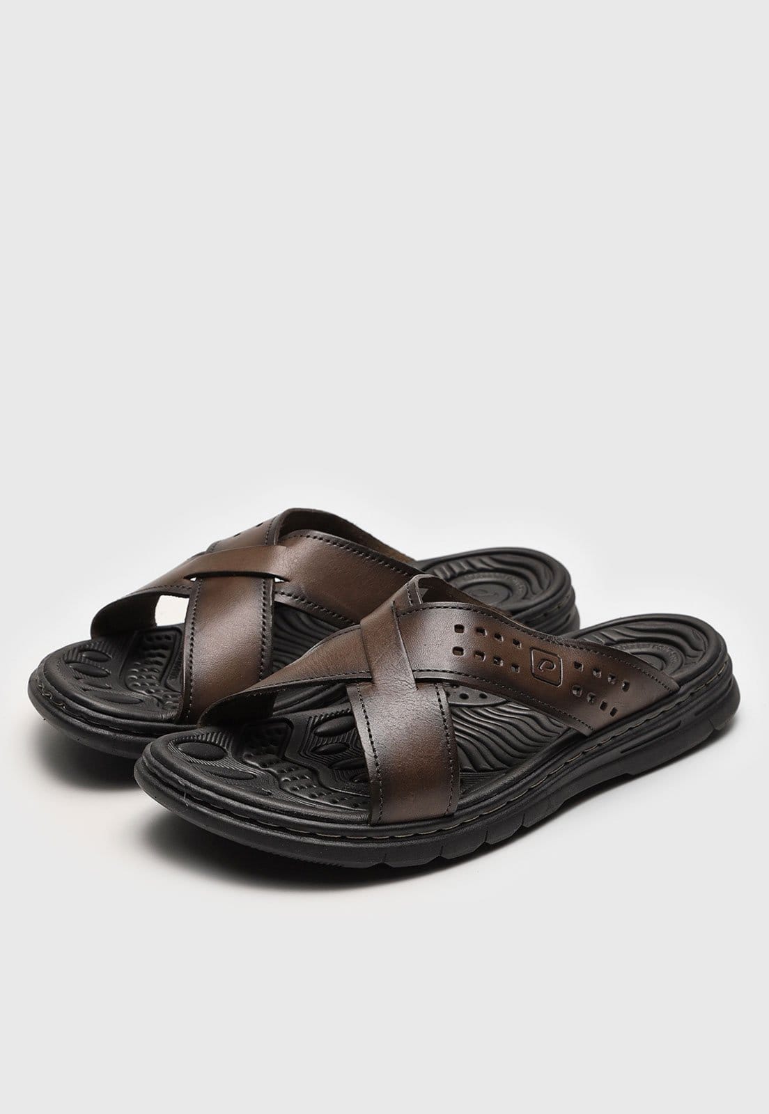 Vista 2 Chinelo Pegada Pesponto PEGADA café