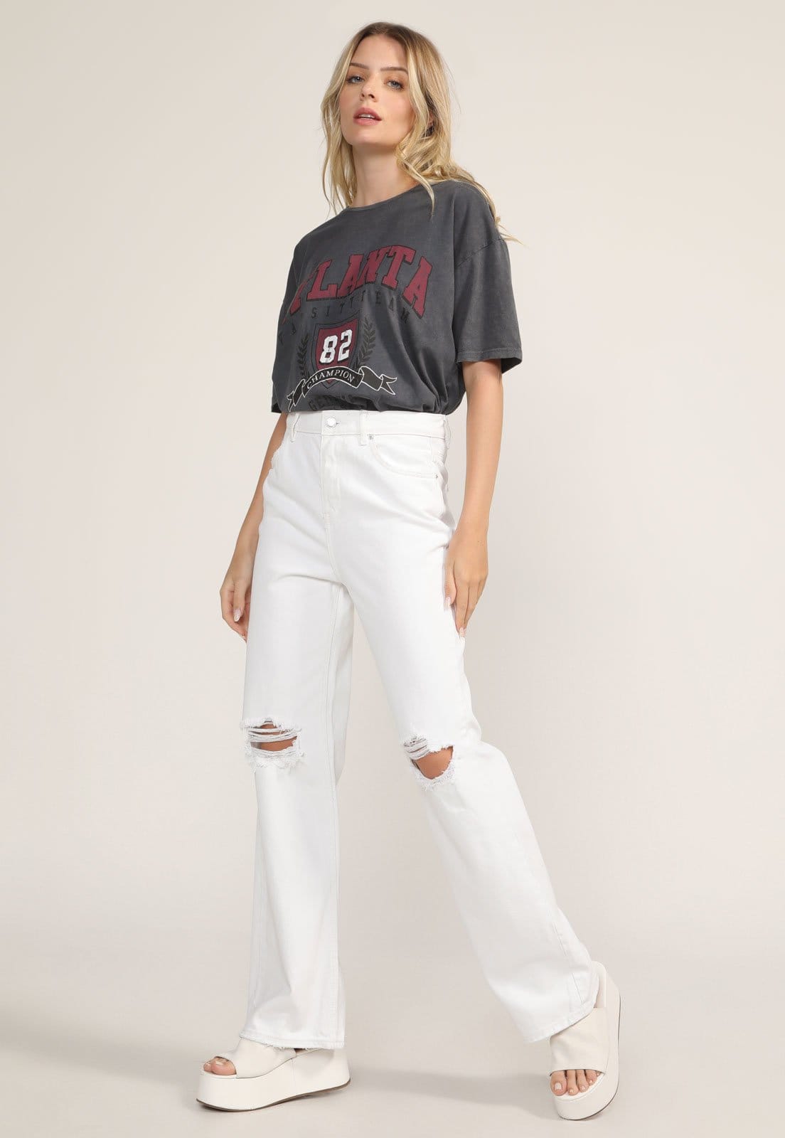 Vista 2 Calça Jeans Vero Moda Wide Leg Destroyed Branca Vero Moda branco