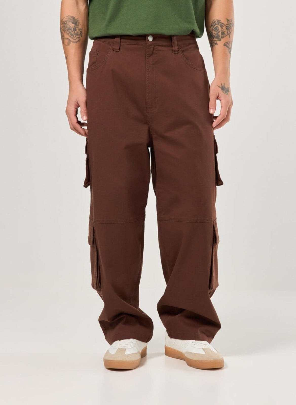 Vista 2 Calça Sarja Baggy Cargo Youcom marrom