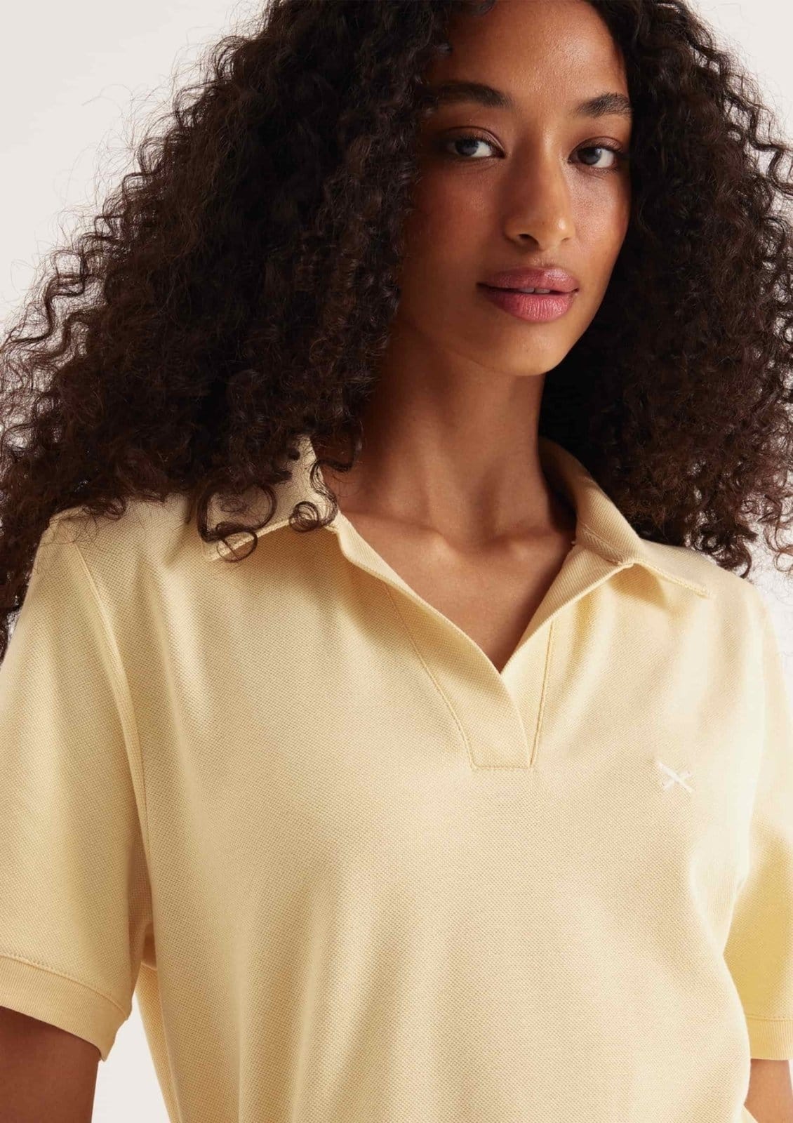 Vista 2 Vestido Polo Em Malha Piquet Hering amarelo