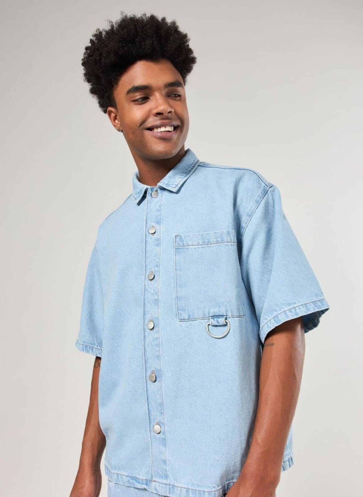 Vista 2 Camisa Box Manga Curta Youcom jeans