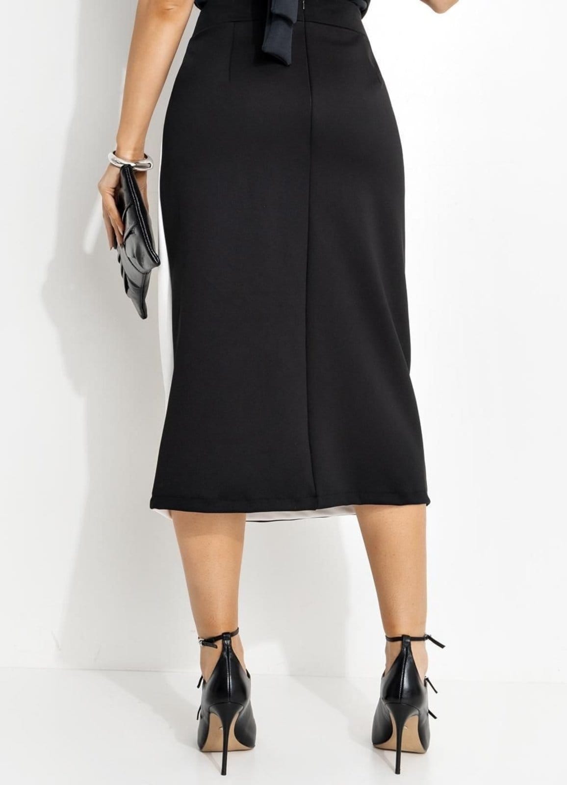 Vista 2 Saia Malha Ponto Roma Sarjado Preta E Branca Colorido Quintess preto