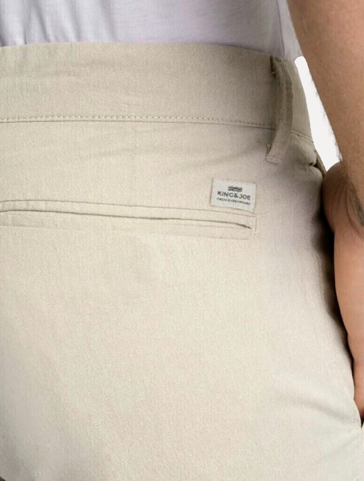 Vista 2 Calça King & Joe Sarja Masculina Slim Areia King & Joe bege