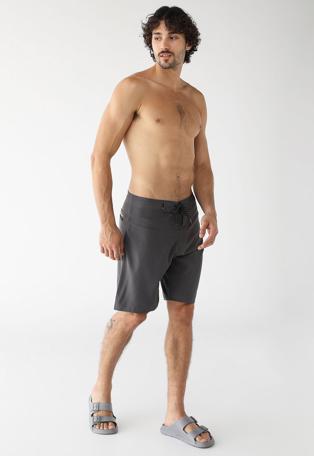 Vista principal Bermuda Água Quiksilver Reta Everyday Kaimana 20 Grafite Quiksilver cinza