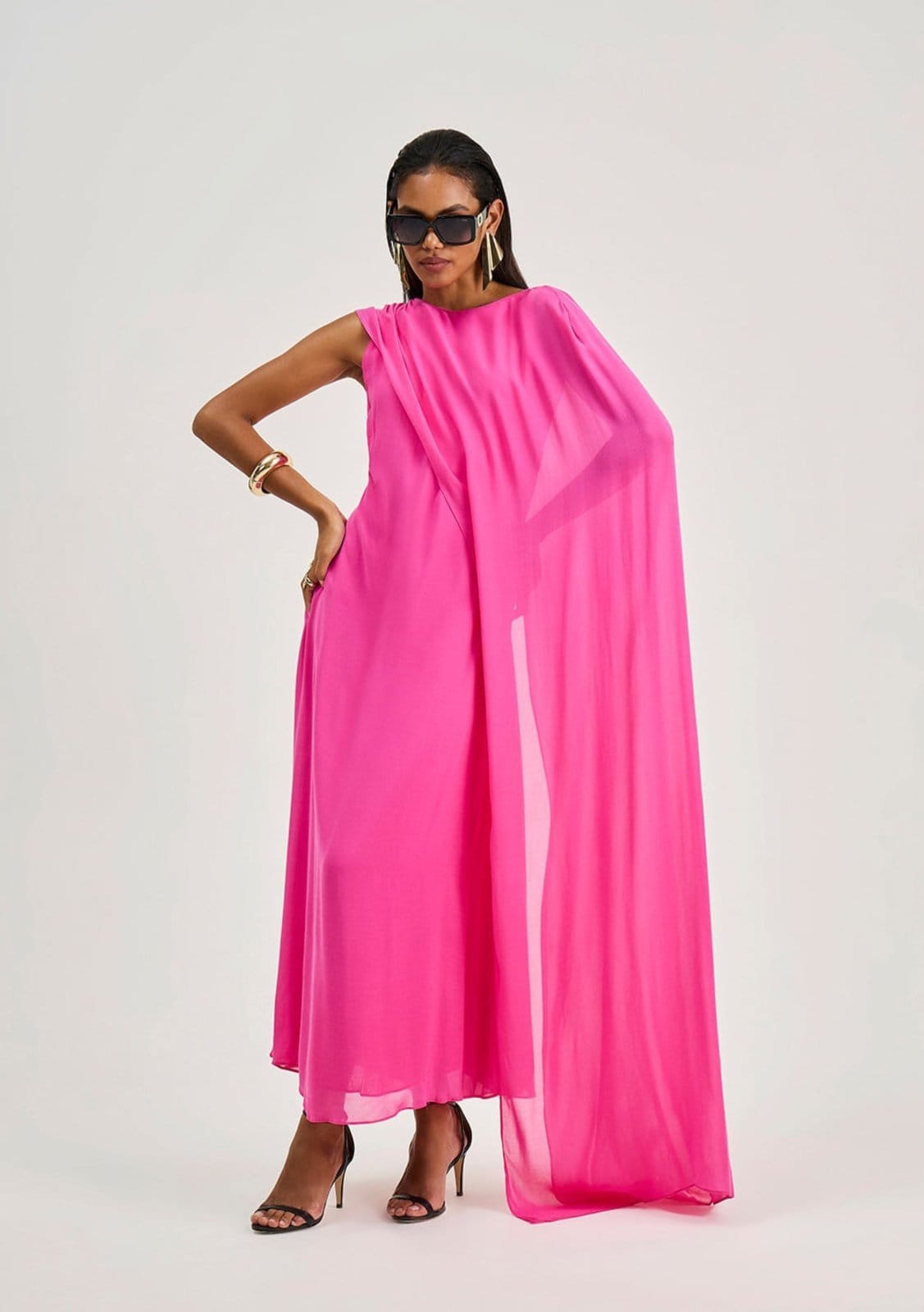 Vista principal Vestido Iódice Ajustado Decote Careca Sem Manga Midi IÓDICE vermelho