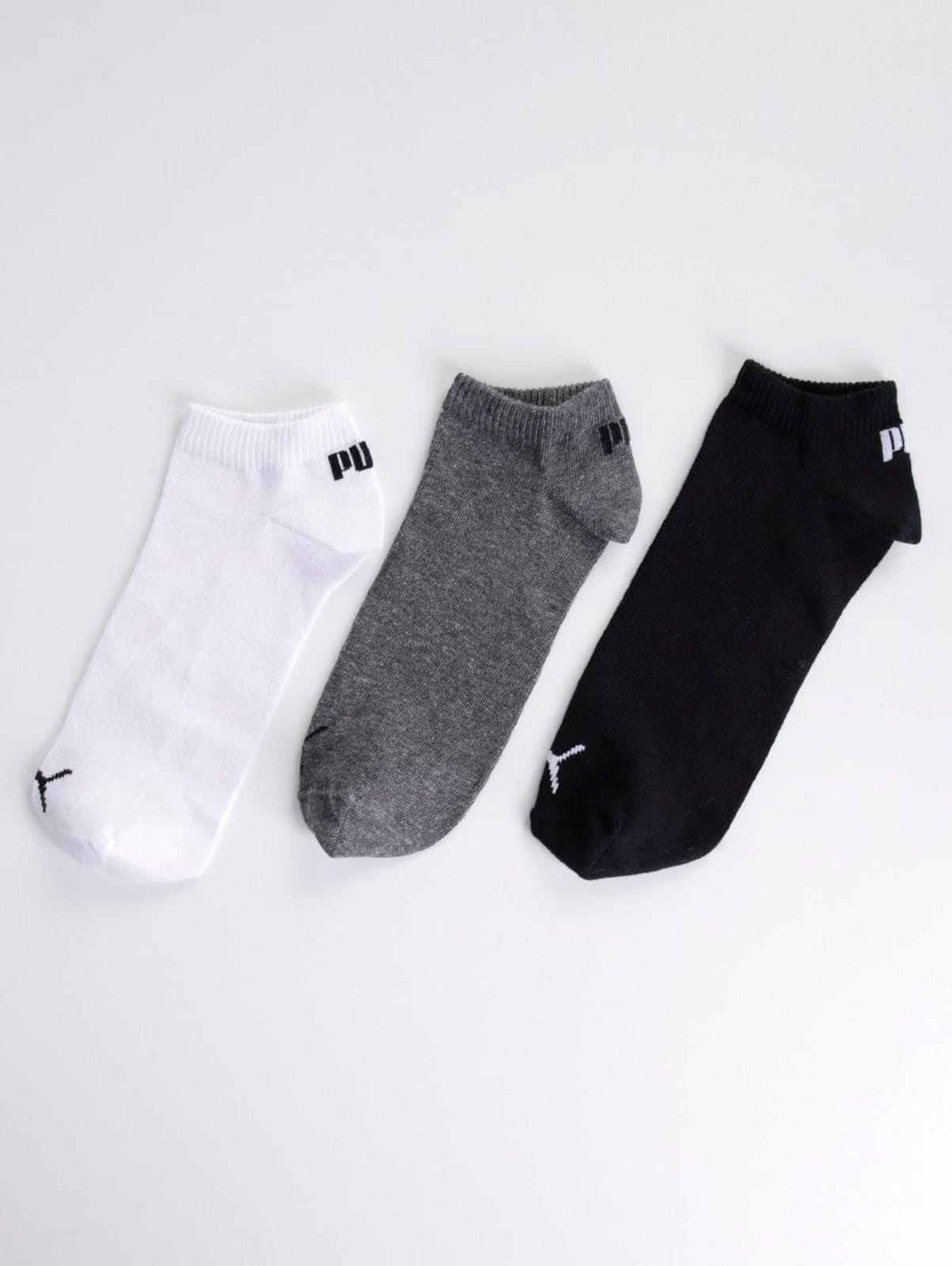 Vista 2 Kit com 03 Meias Cano Curto Puma Masculinas Preto/Cinza Puma branco