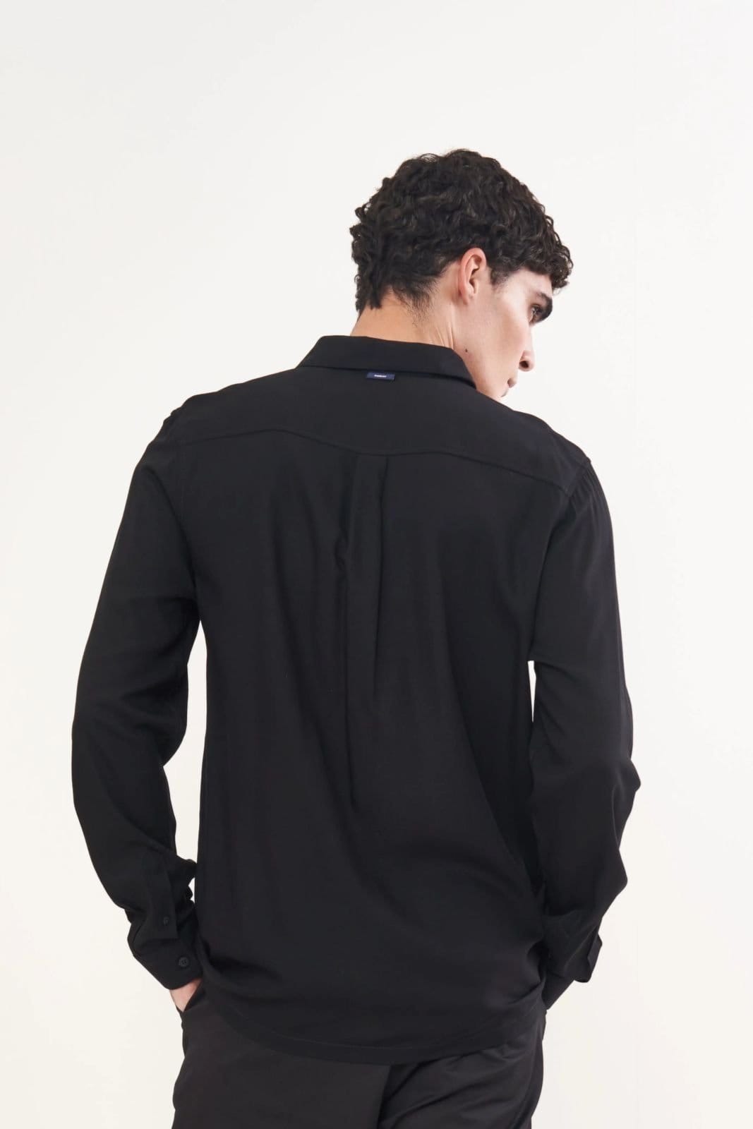 Vista 2 Camisa Relax Colcci Colcci preto