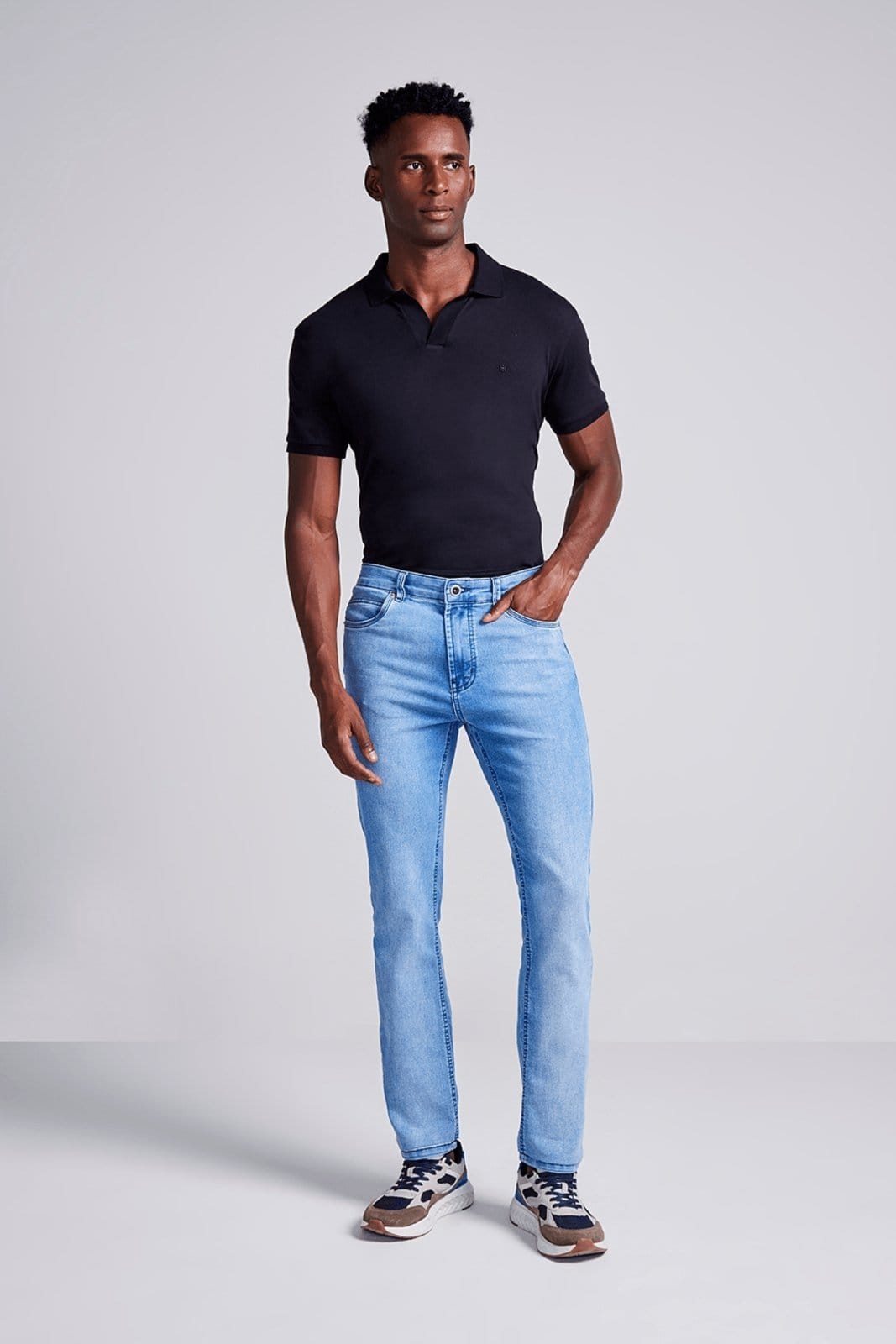 Vista 2 HIGHSTIL Calça Jeans Slim Fit - Lavagem Clara HIGHSTIL azul