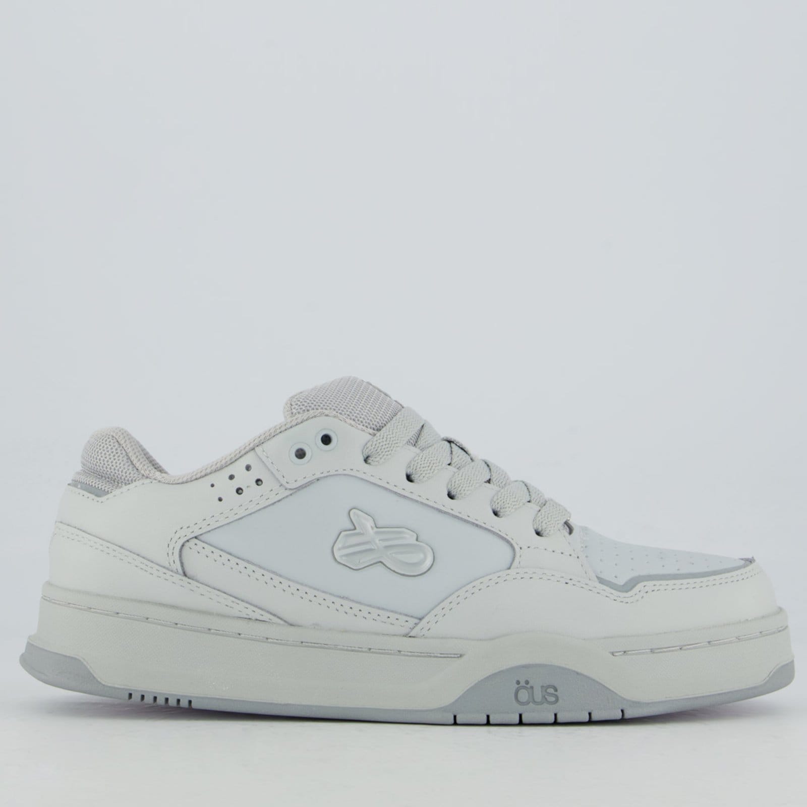 Vista principal Tênis OUS Imperial Sousa e Branco ÖUS cinza