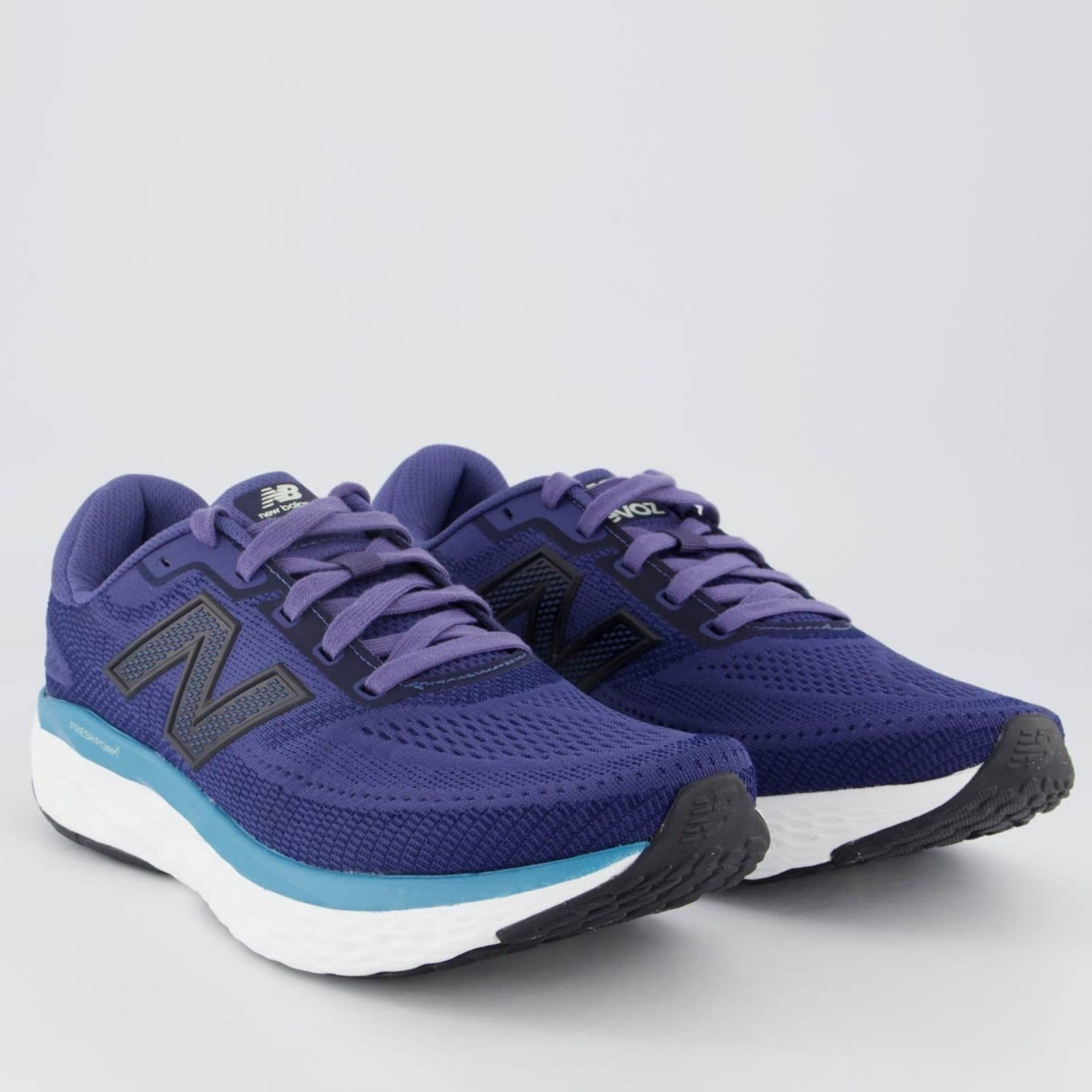 Vista 2 Tênis New Balance Fresh Foam X Evoz V4 Feminino Escuro New Balance roxo