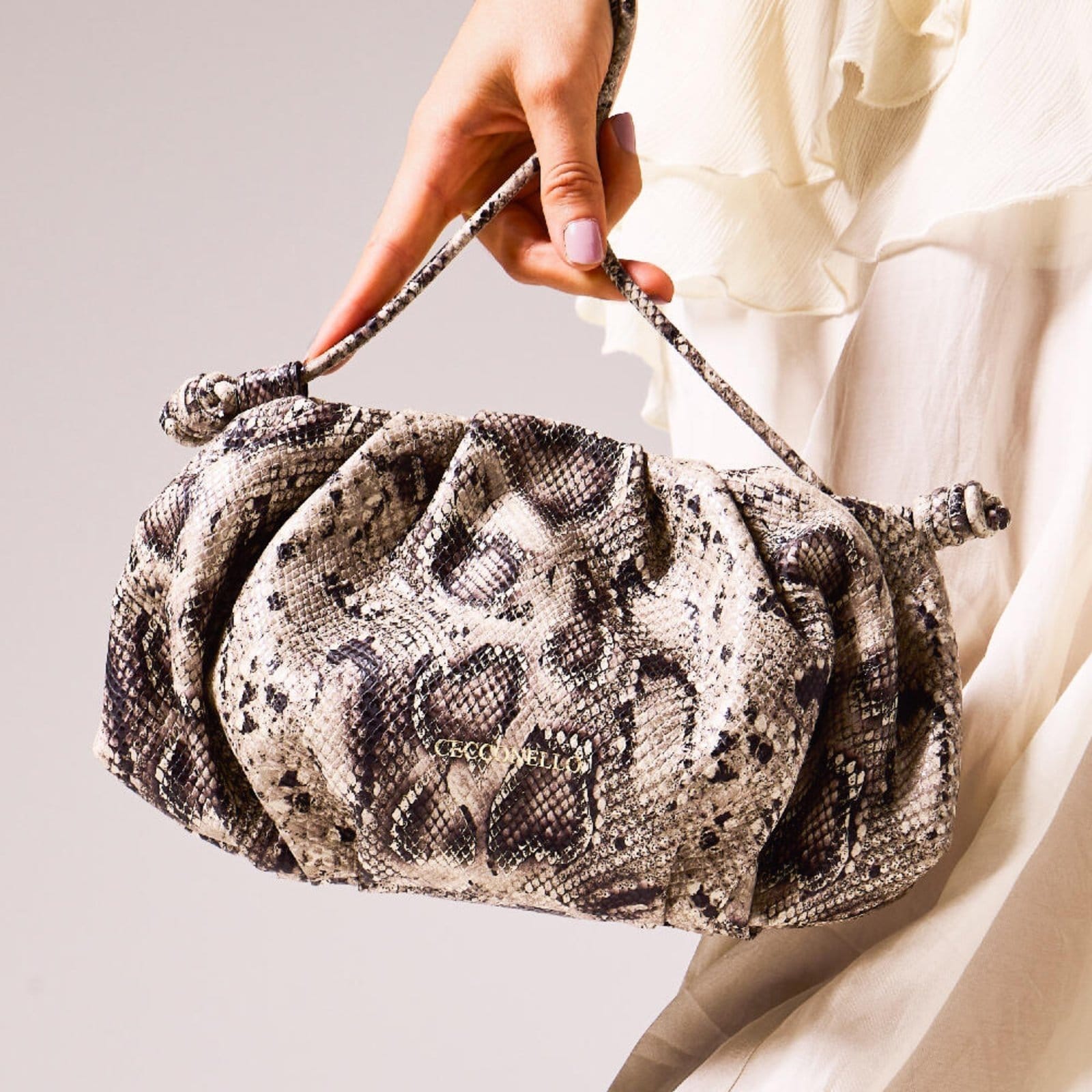 Vista 2 Bolsa Jess Couro Off White Cecconello C Cecconello unico white