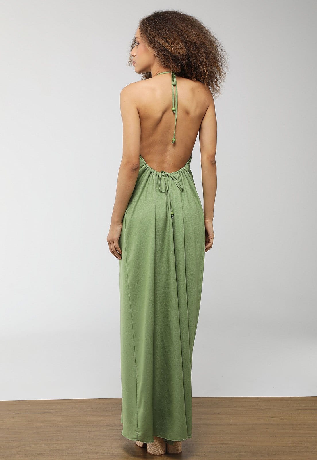 Vista 2 Vestido Frente Única CaCay Longo Decote Costas CaCay verde