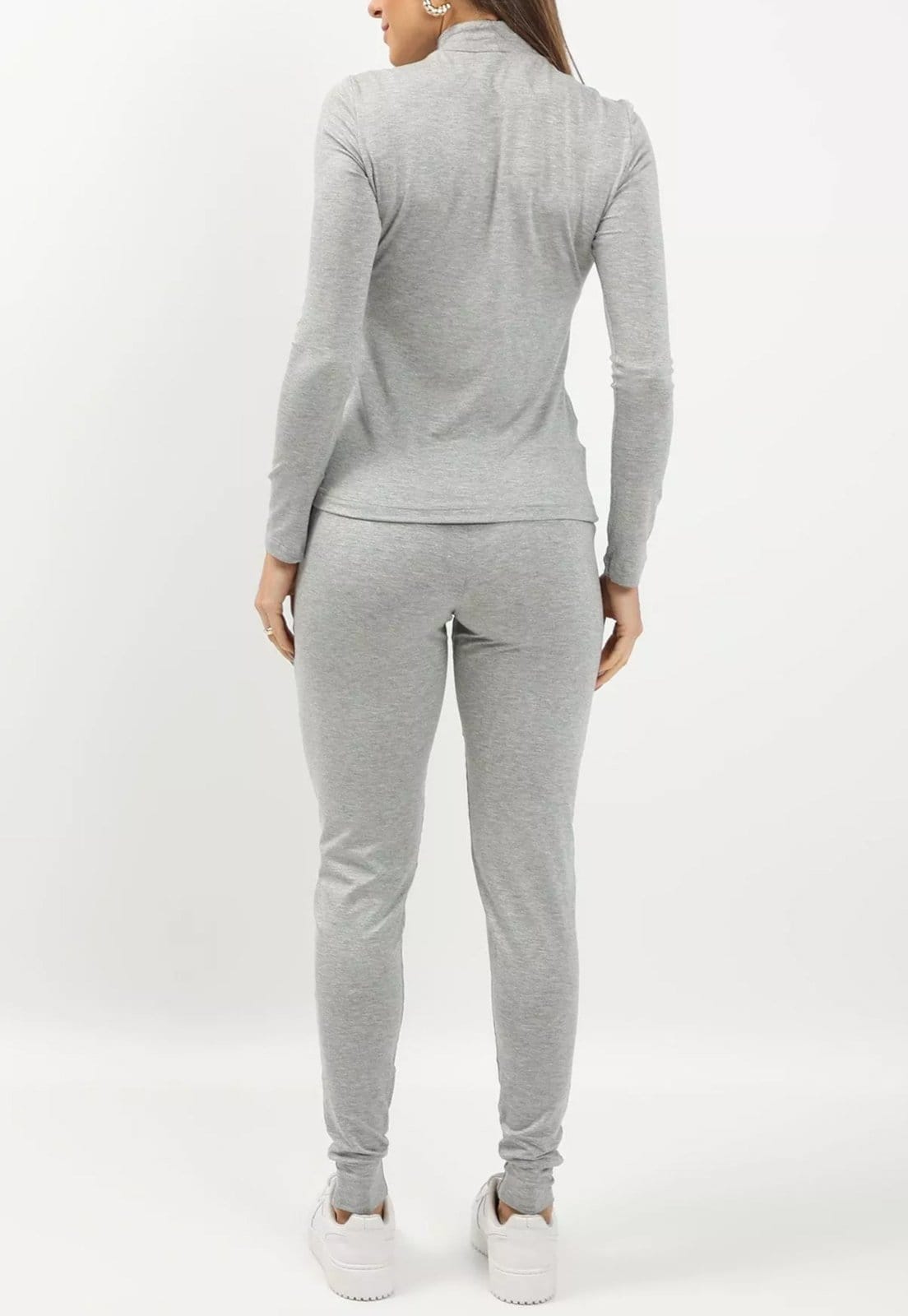 Vista 2 Conjunto Maria Paes Calça e Blusa Gola Alta e Manga Longa Mescla Maria Paes preto