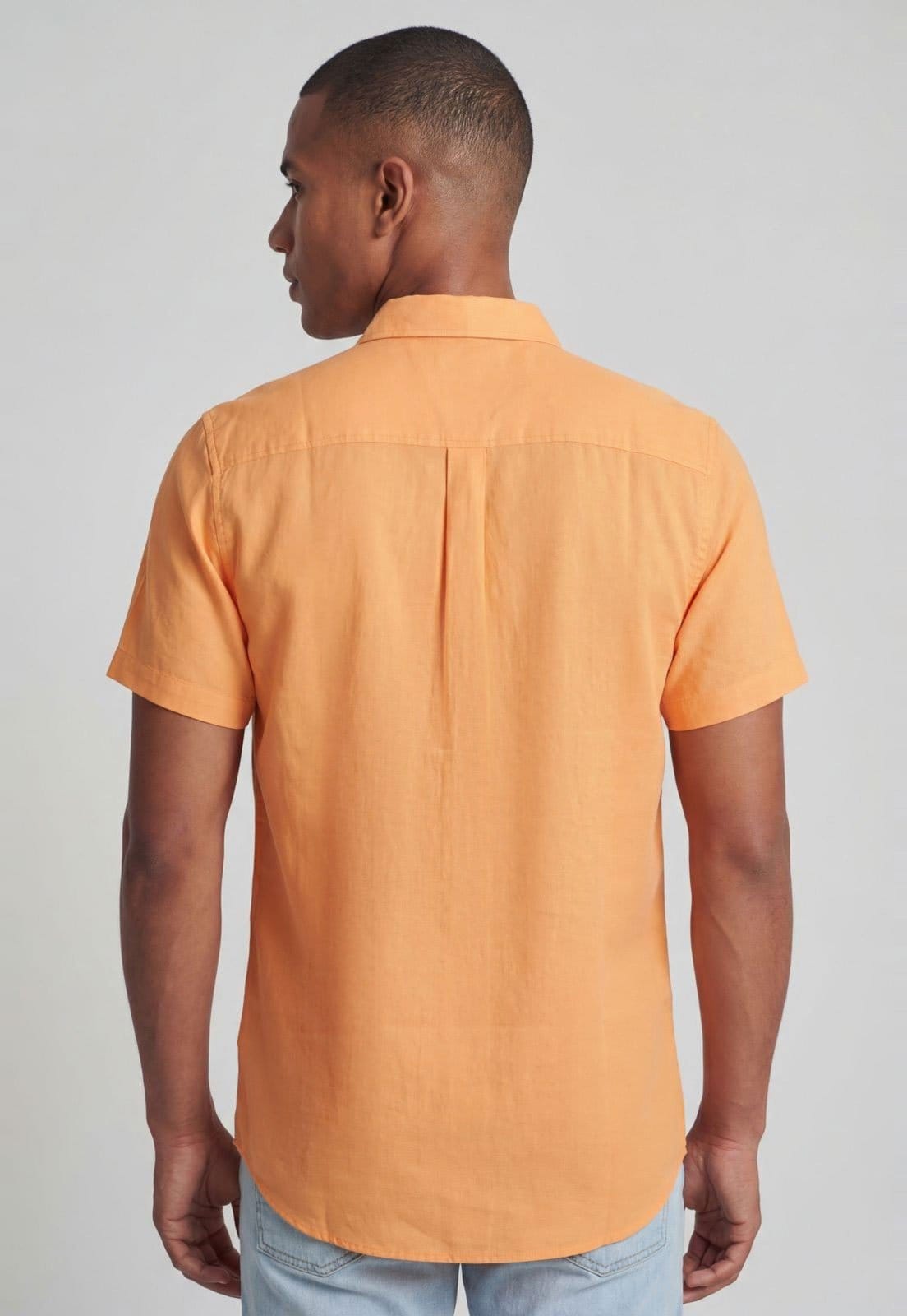 Vista 2 Camisa Masculina Colcci Gola Clássica Colcci laranja