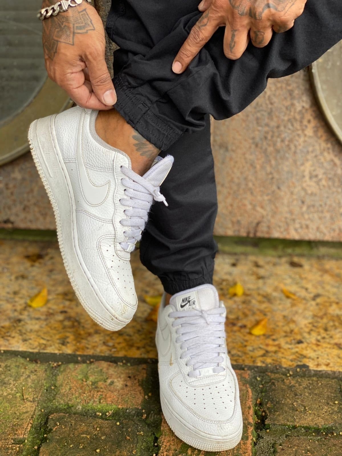 Vista 2 Calça Masculina Jogger Sarja Alleppo Jeans Dublin Alleppo Jeans preto