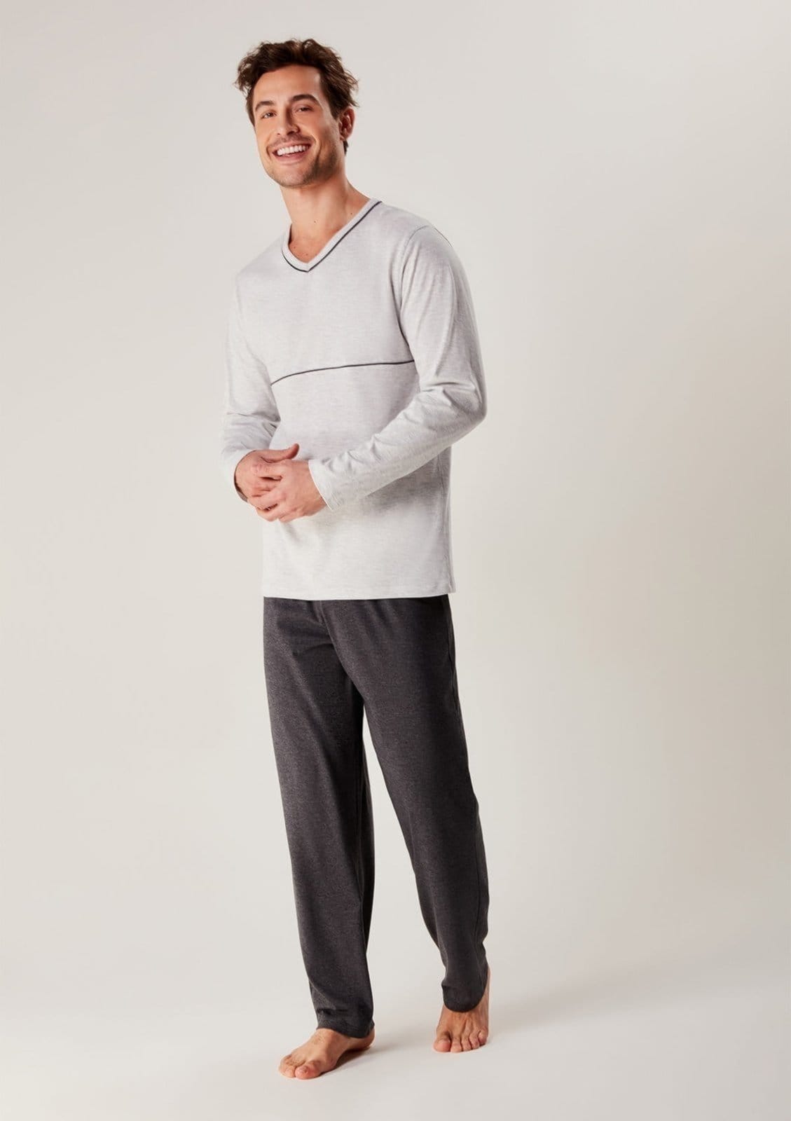 Pijama Masculino Longo Com Decote V