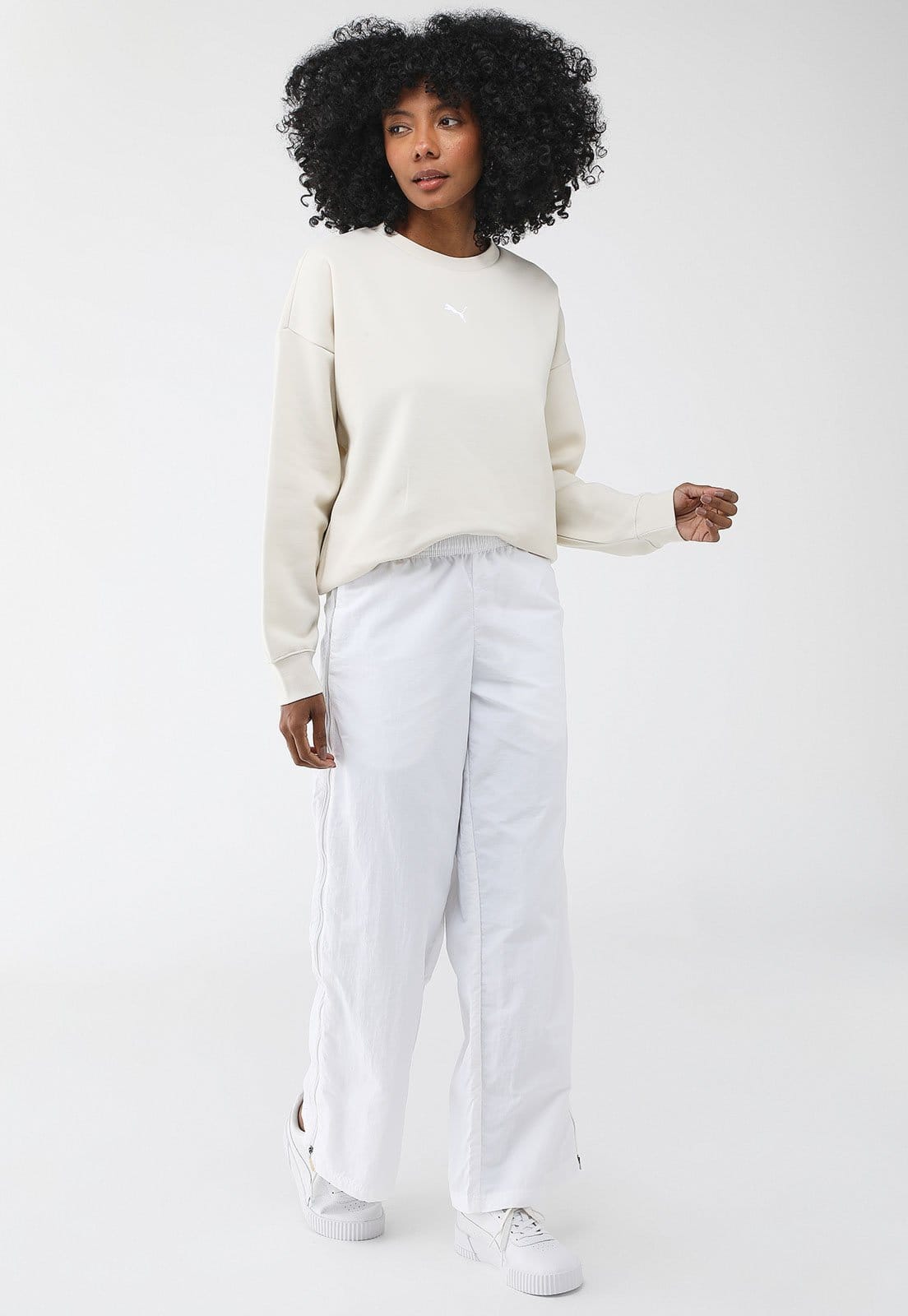 Vista 2 Calça Puma Dare To Relaxed Woven Zip-Off Branca Puma branco