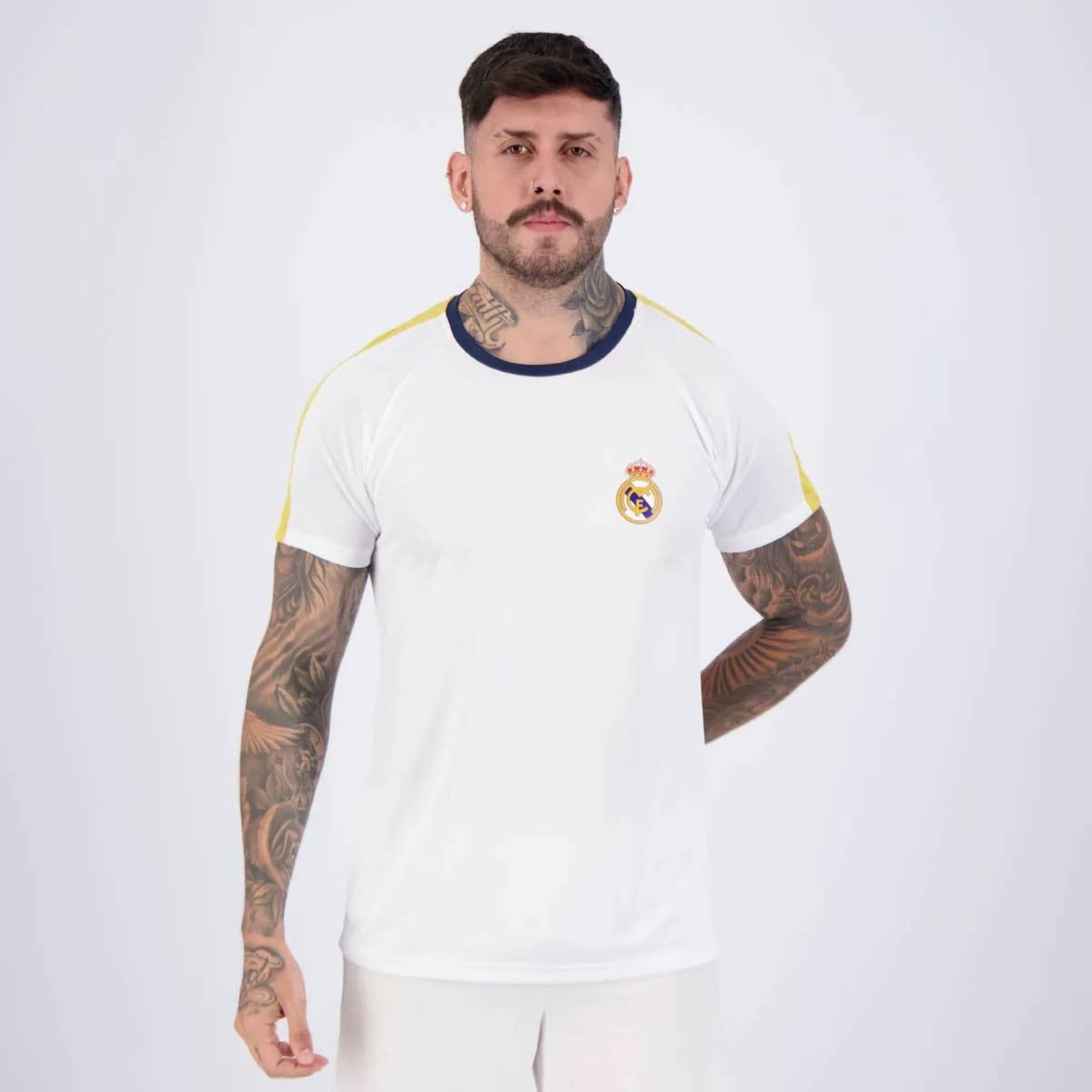 Vista 2 Camisa Real Madrid Branca 10 Mbappé Balboa branco