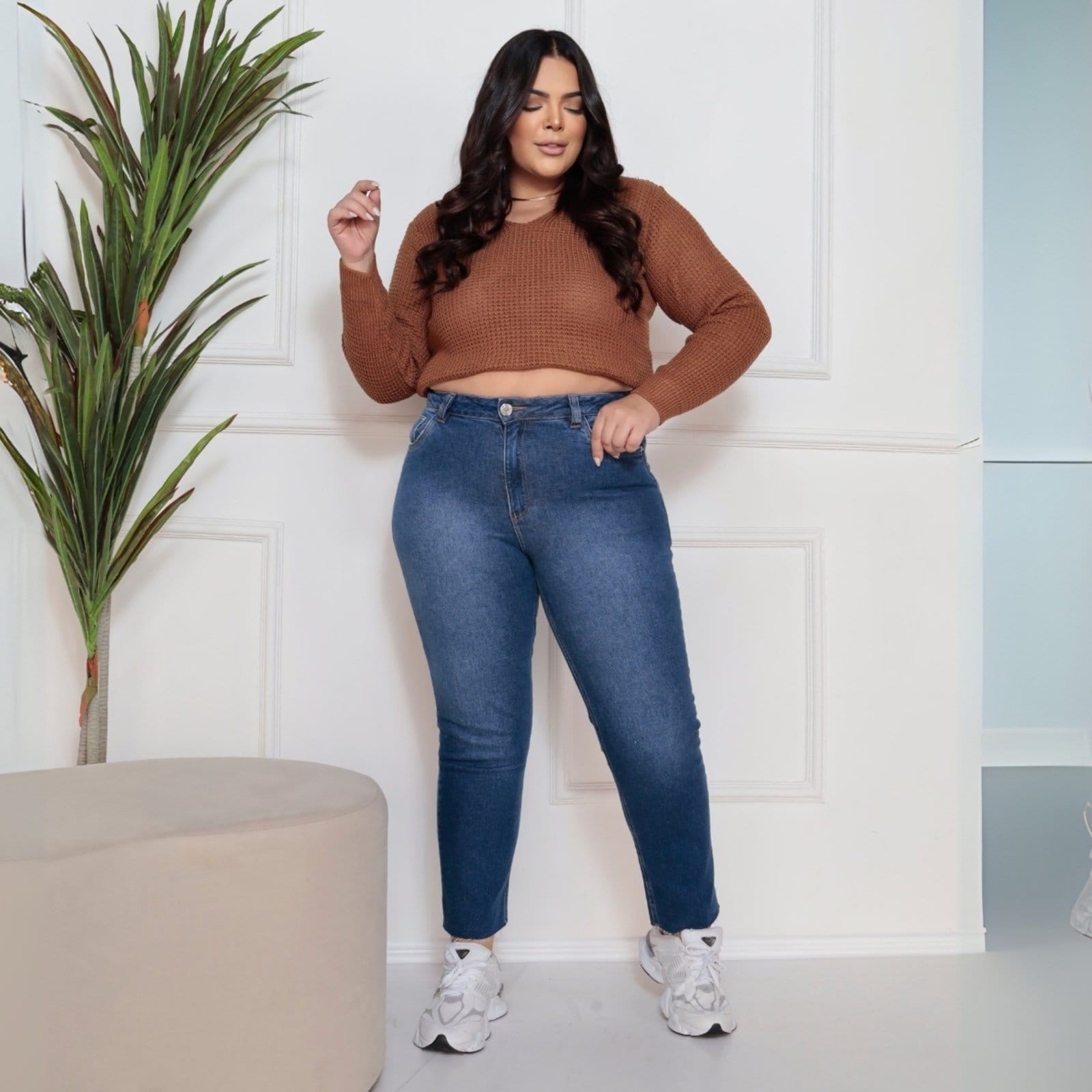 Vista 2 Calça Jeans Reta Barra A Fio Curvy Feminina Revanche Brixia Revanche unico