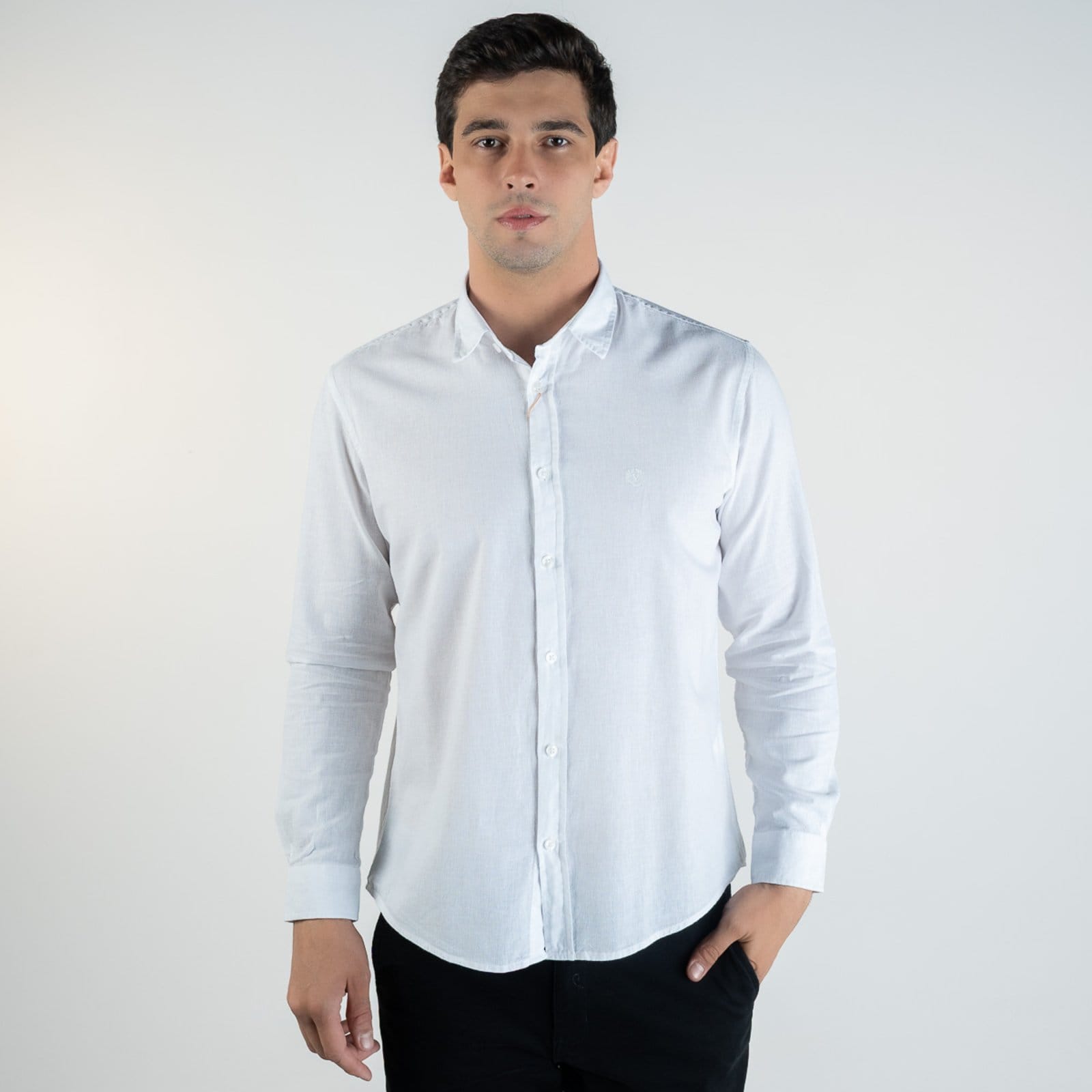 Vista principal Camisa Linho Pienza VersatiOld Branca VERSATIOLD branco