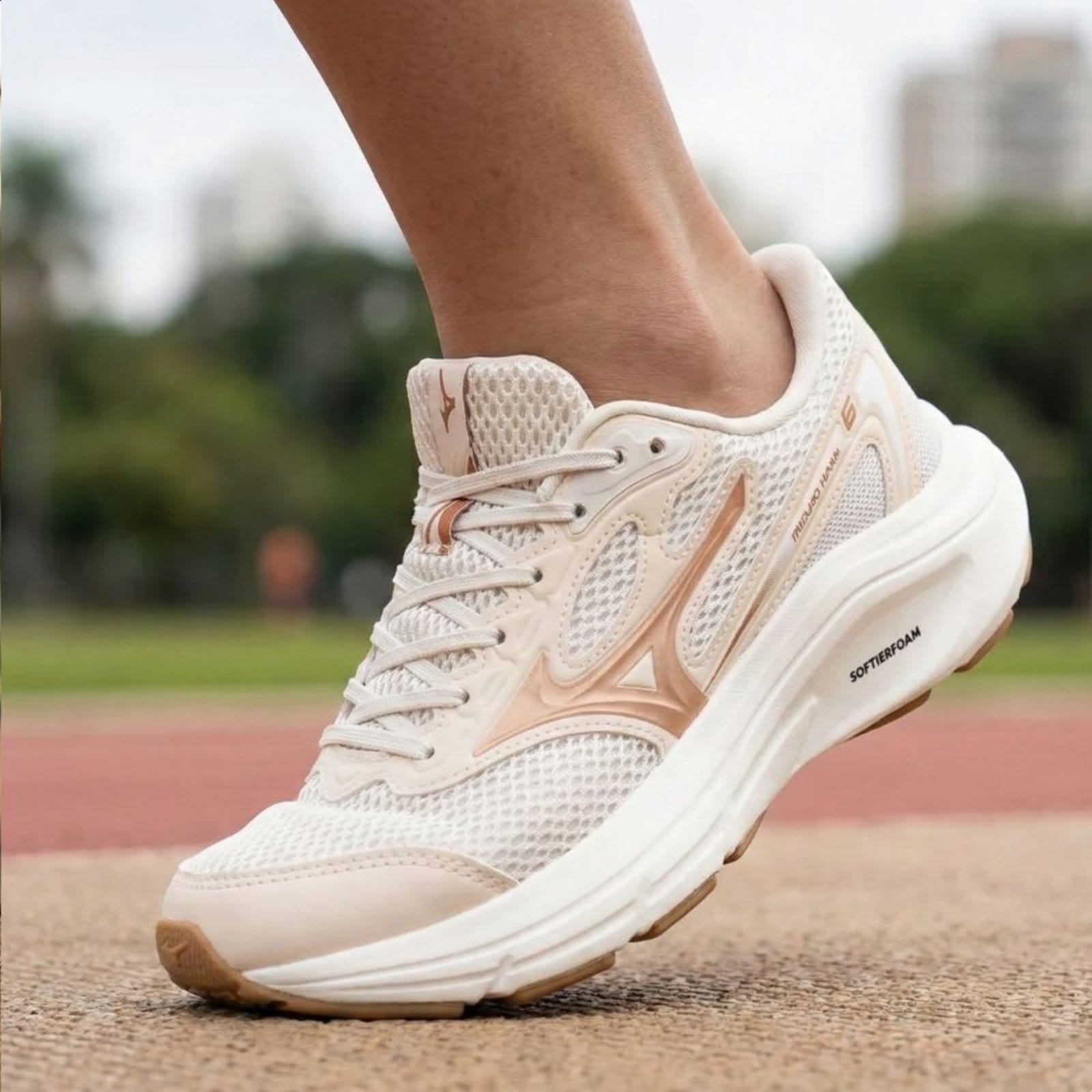 Tênis Feminino Mizuno Hawk 6 Softier Foam Bege/Rosé