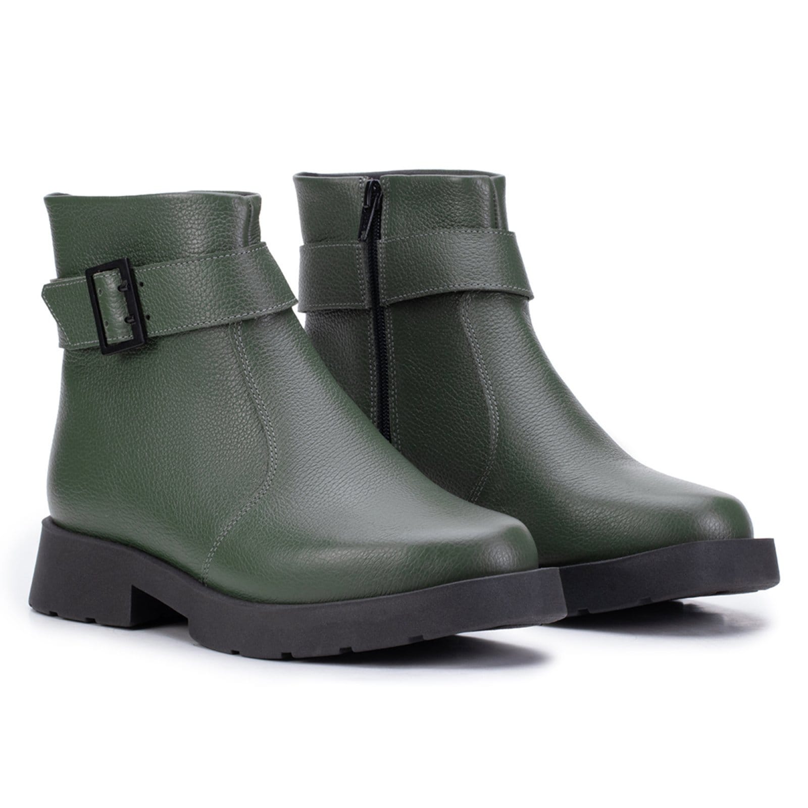 Vista 2 Bota Feminina Bella Nina Couro Coturno Fivela Salto Baixo Leve Bella Nina verde