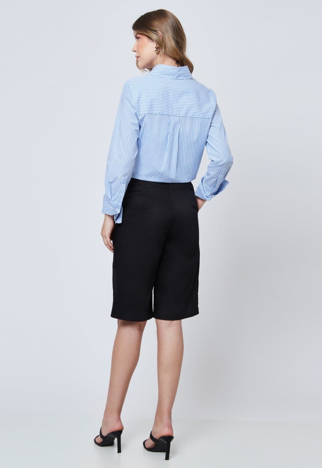 Vista 2 Bermuda Alfaiataria Cotton Miss Joy 8034 Feminino MISS BY JOY preto