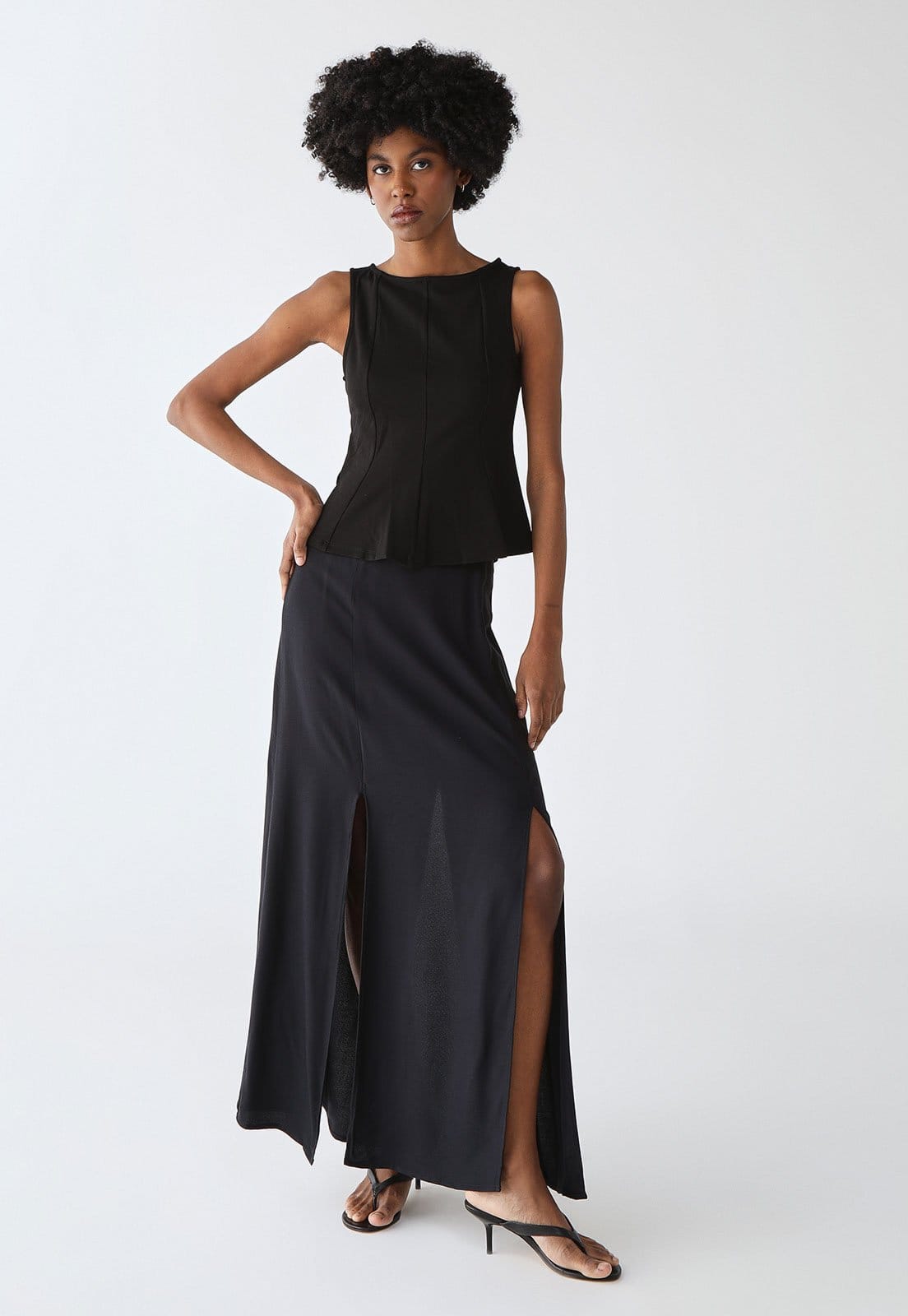 Vista 2 Saia Forum Longa Fendas Preta Forum preto