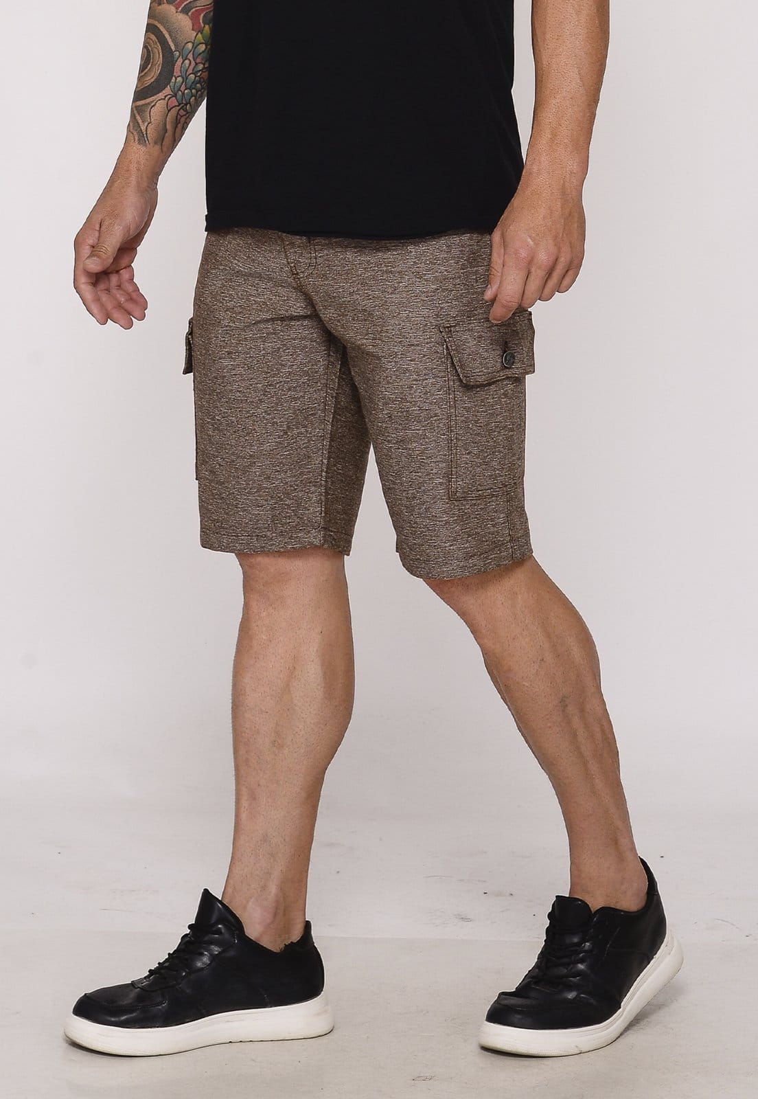 Bermuda Masculina Cargo Sarja Elástica Bolsos Laterais Casual Confortável