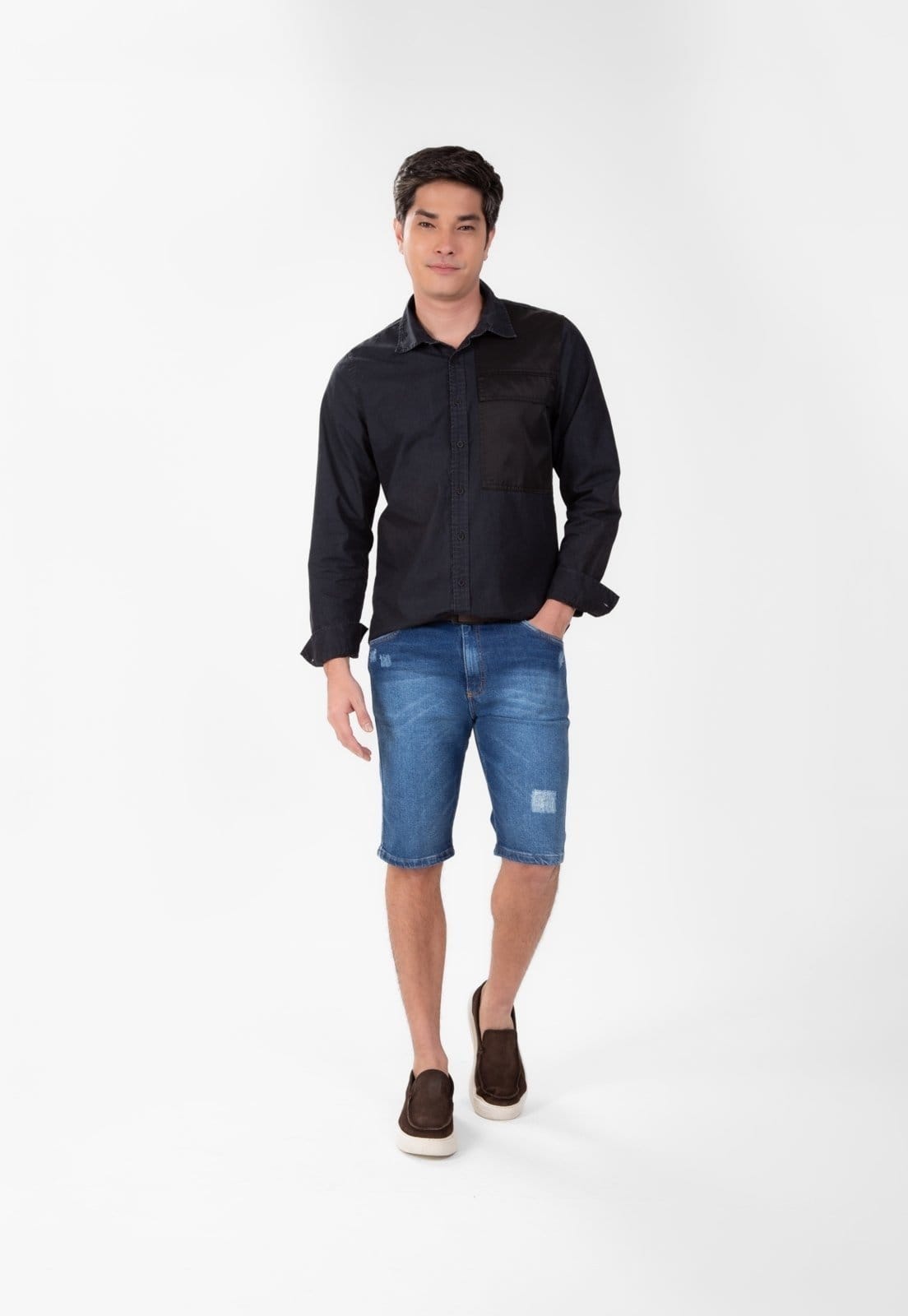 Vista 2 Bermuda Jeans Traymon Slim 5 Bolsos Traymon azul