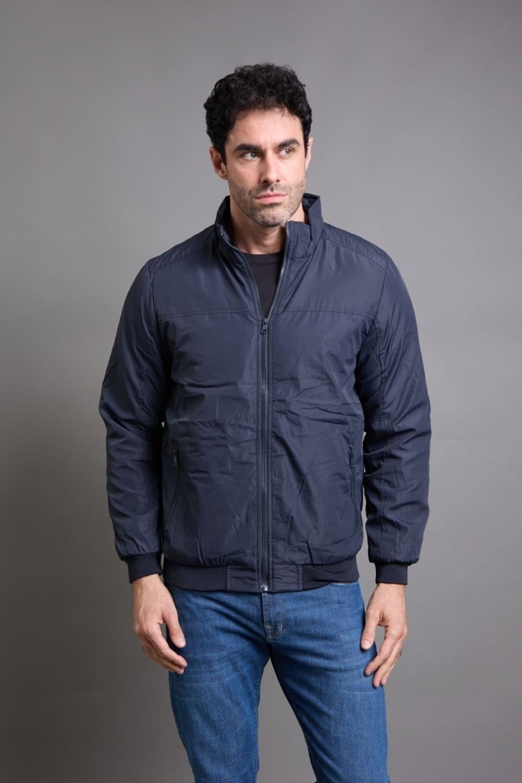 Vista principal Jaqueta Bomber Masculina Em Poliéster Com Recortes Dialogo Marinho DIALOGO azul/azul marinho