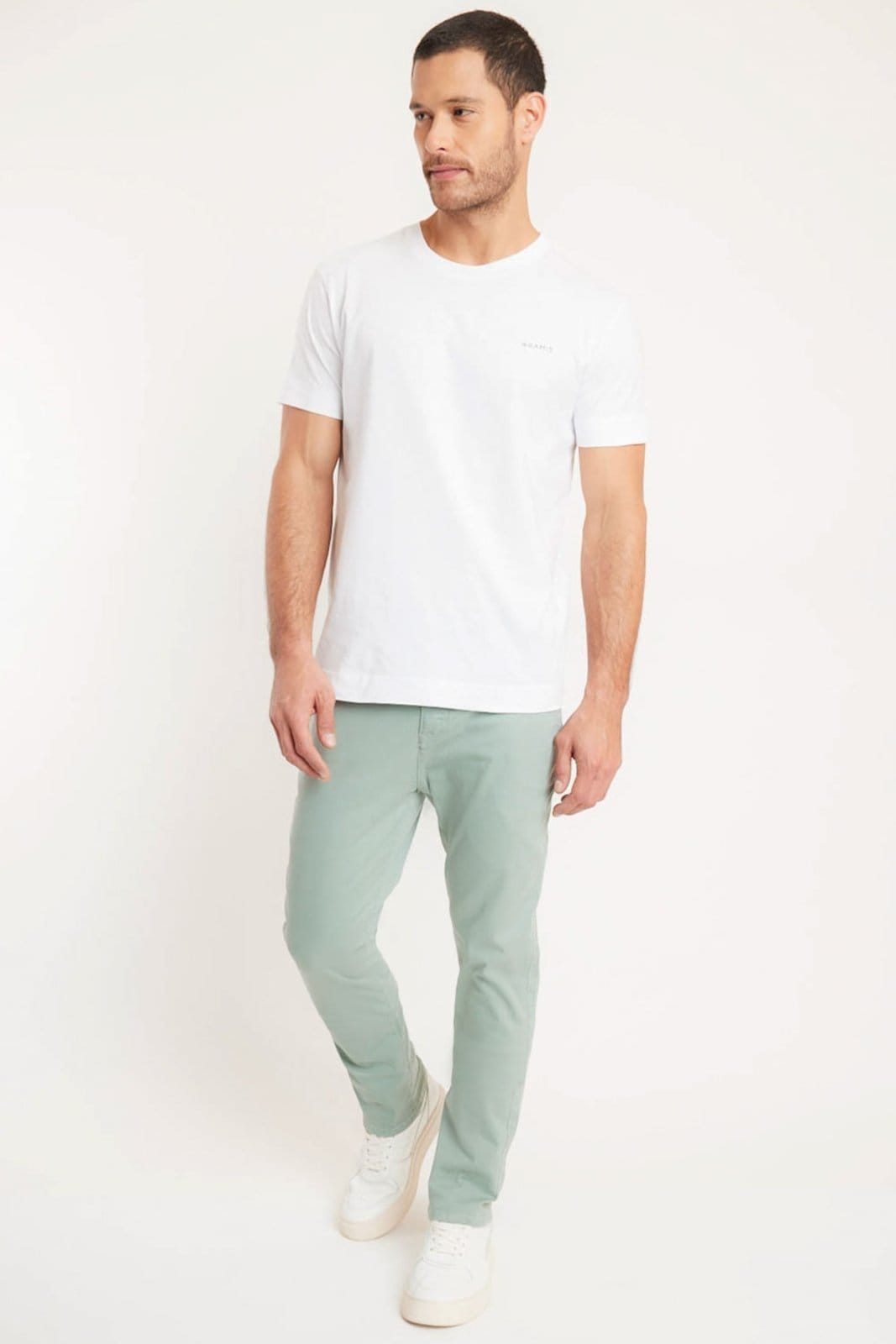 Vista 2 Calça Aramis Chino Slim Sarjada Salvia - 38 Aramis verde
