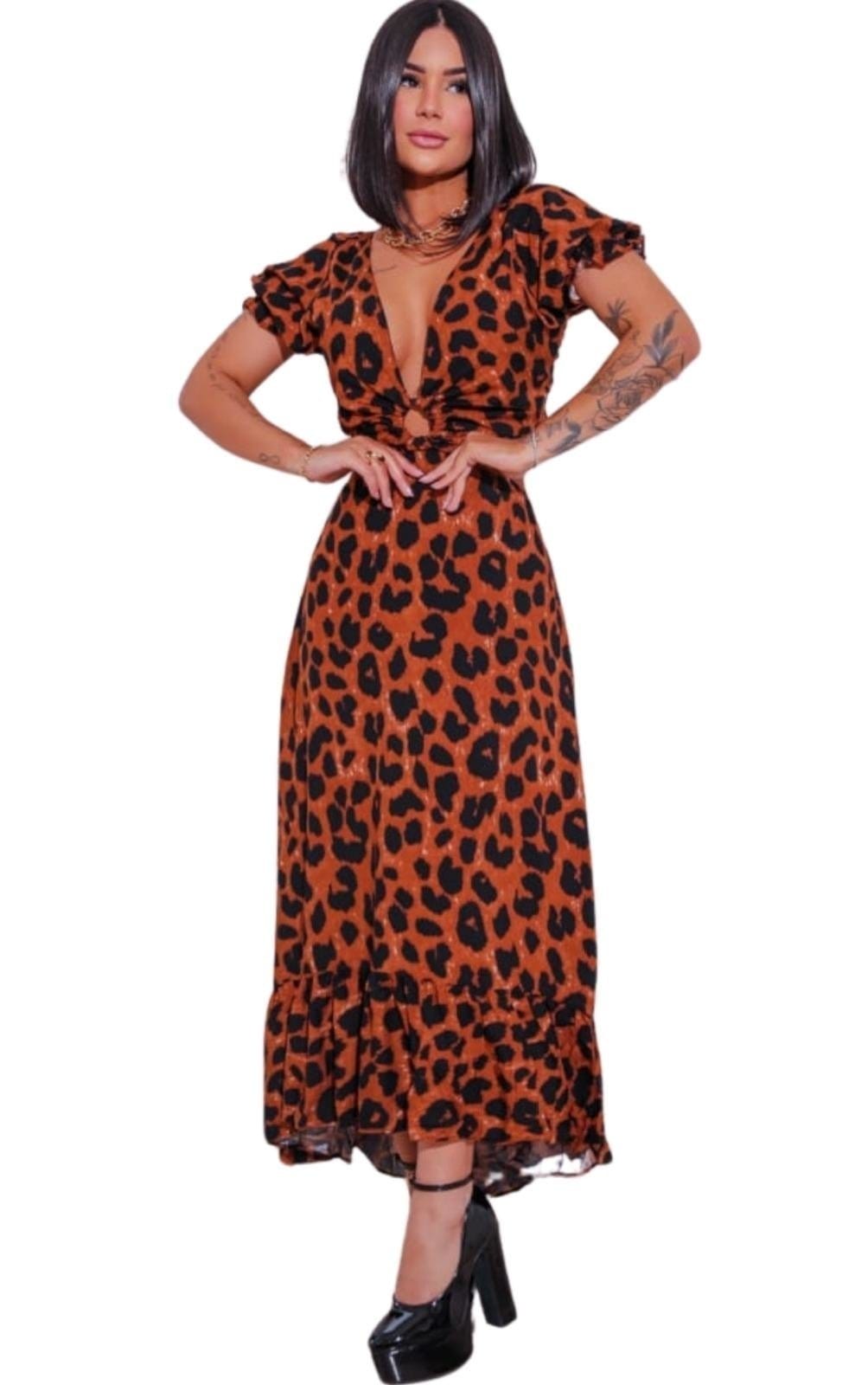 Vista principal Vestido Midi Viscose Abertura Argola Escuro Animal Print Cia do Vestido marrom/onça/onça escuro