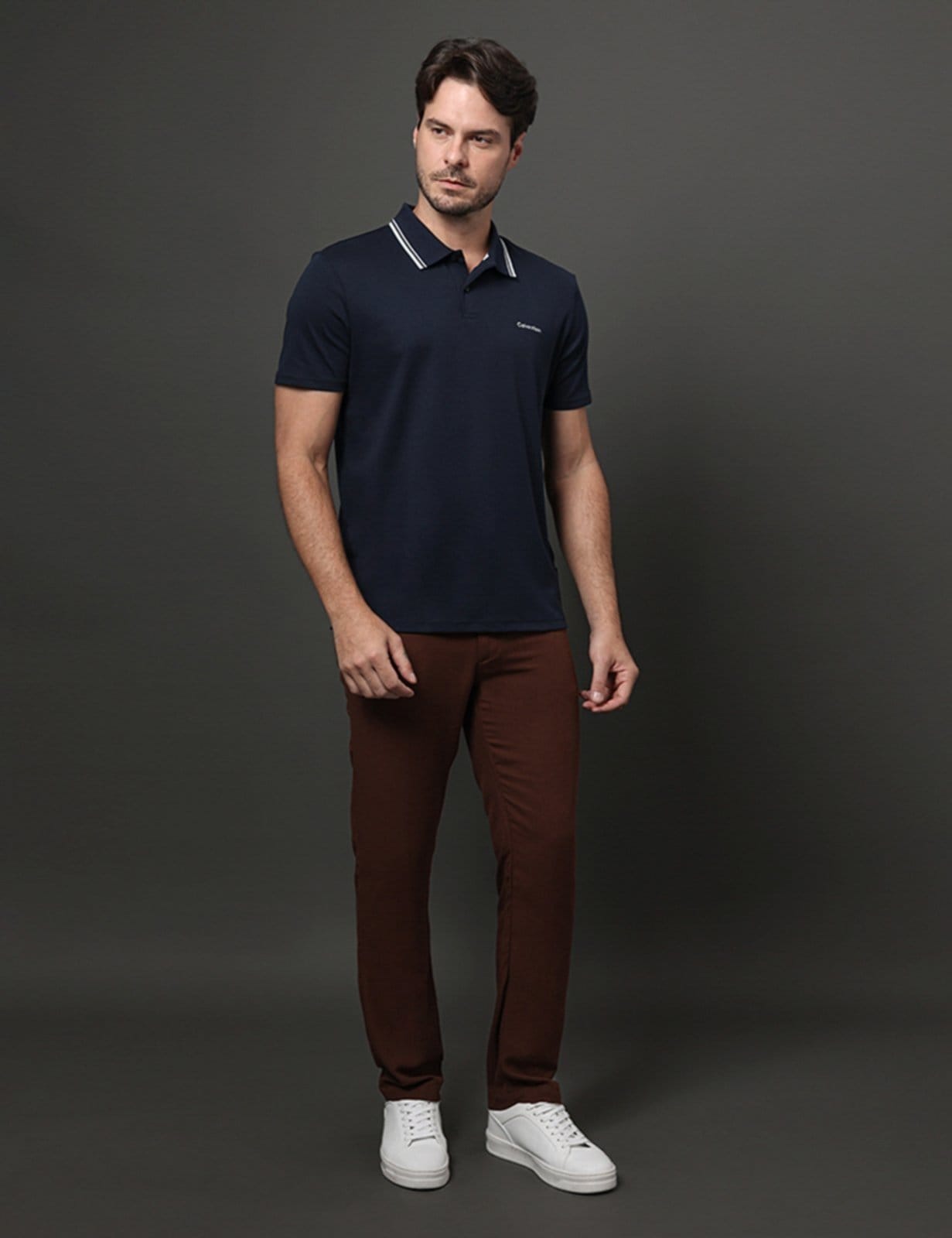 Vista 2 Polo Masculina Liquid Touch Calvin Klein - Marinho Calvin Klein Jeans azul marinho