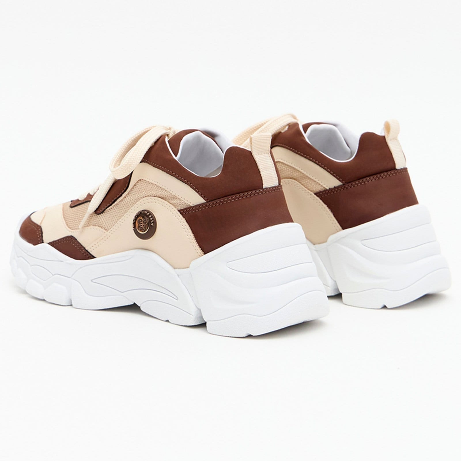 Vista 2 Tênis Easy Lança Perfume Chuncky Cuts Ou26 Feminino Easy Lança perfume bege