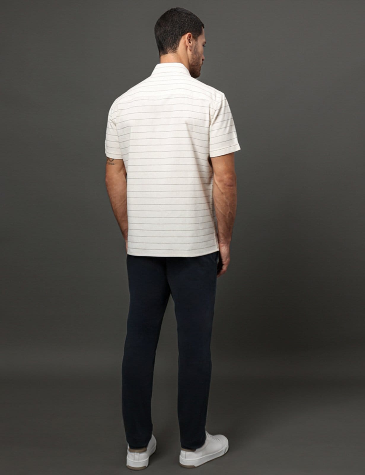 Vista 2 Camisa Masculina Listras Texturizadas Calvin Klein Jeans - Off White Calvin Klein Jeans off-white white