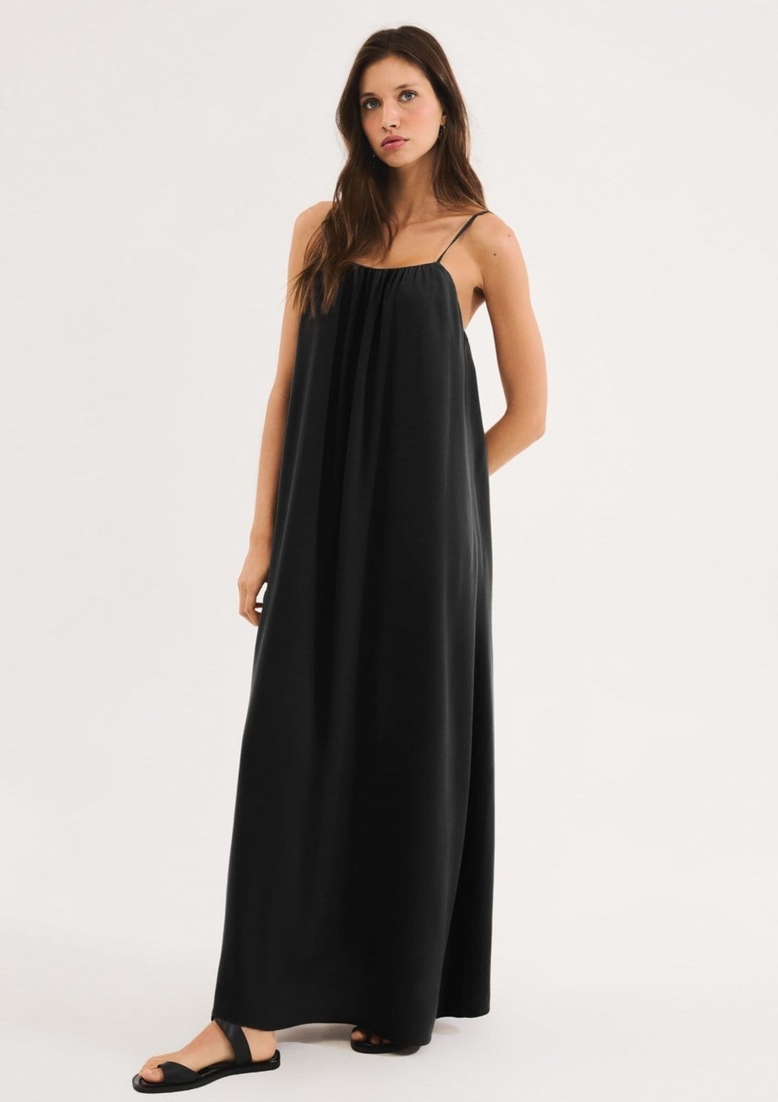 Vestido Midi Evasê Em Tecido Creponado