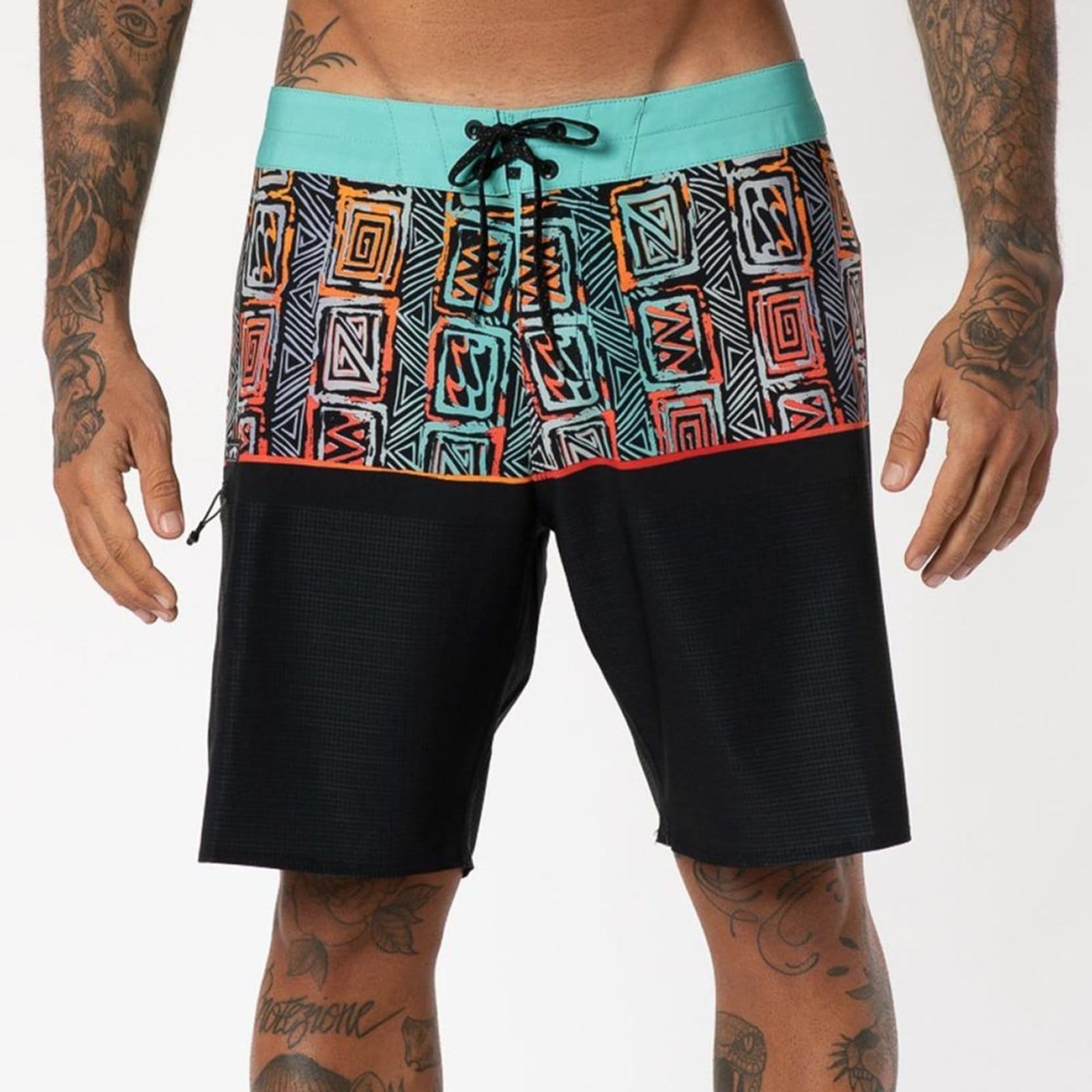 Vista principal Bermuda Billabong Fifty50 Airlite Masculina Multi Billabong preto