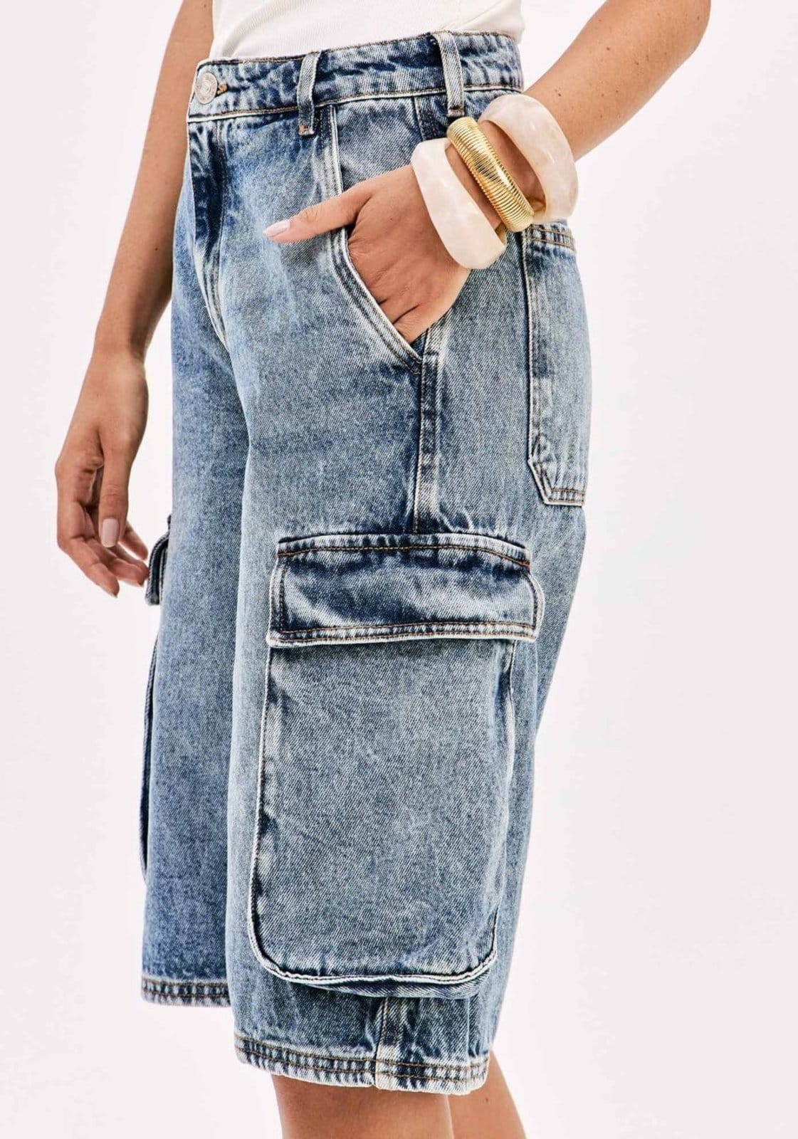 Vista 2 Bermuda Jeans Cargo Cintura Alta My Favorite Things azul