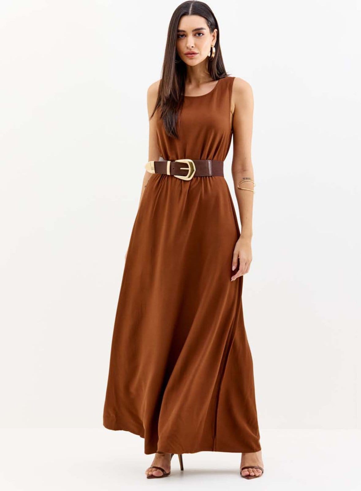 Vista principal Vestido Longo Com Abertura Lateral Triton Netherlands Triton marrom